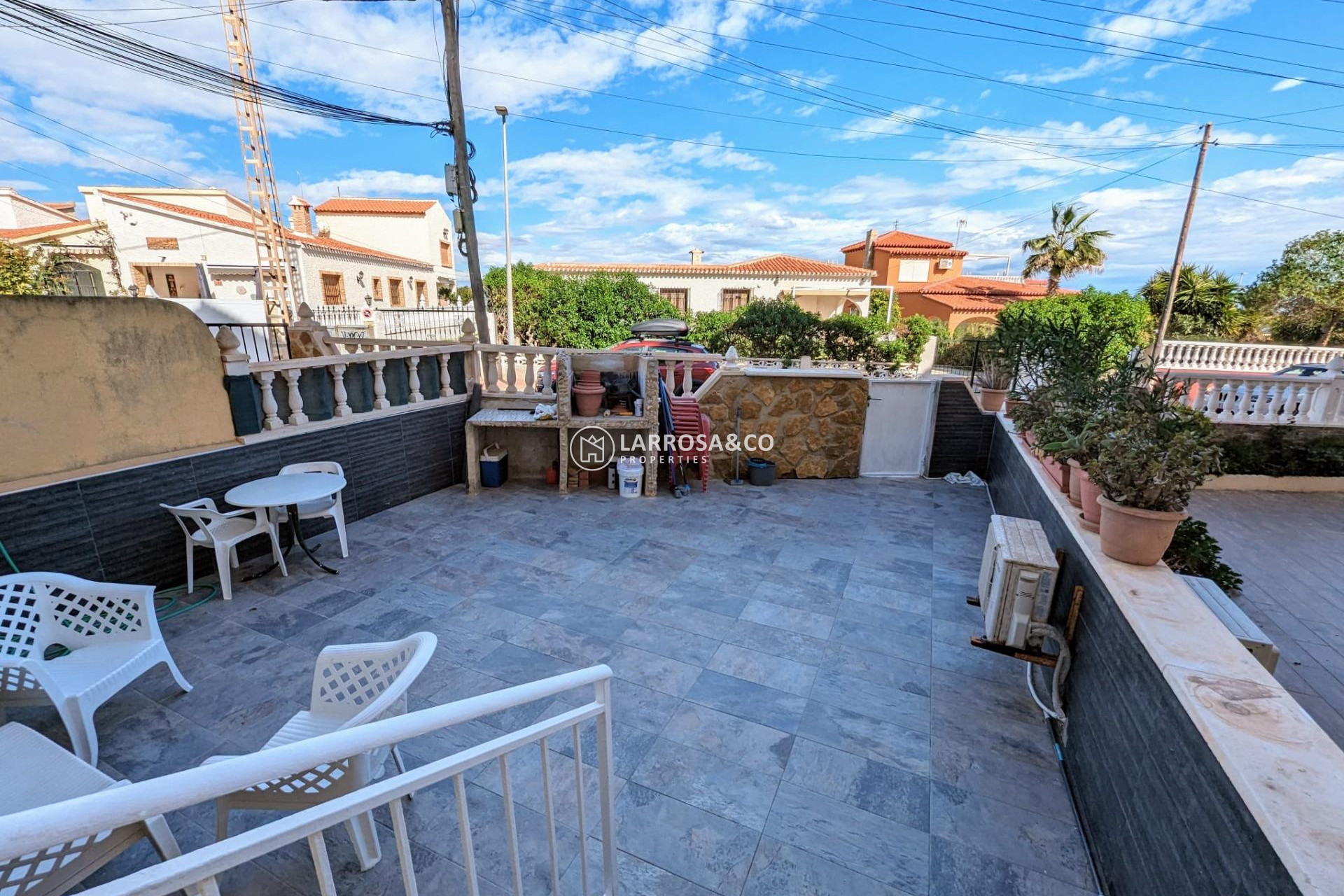 Resale - Ground floor apartment - Torrevieja - Rocio del mar