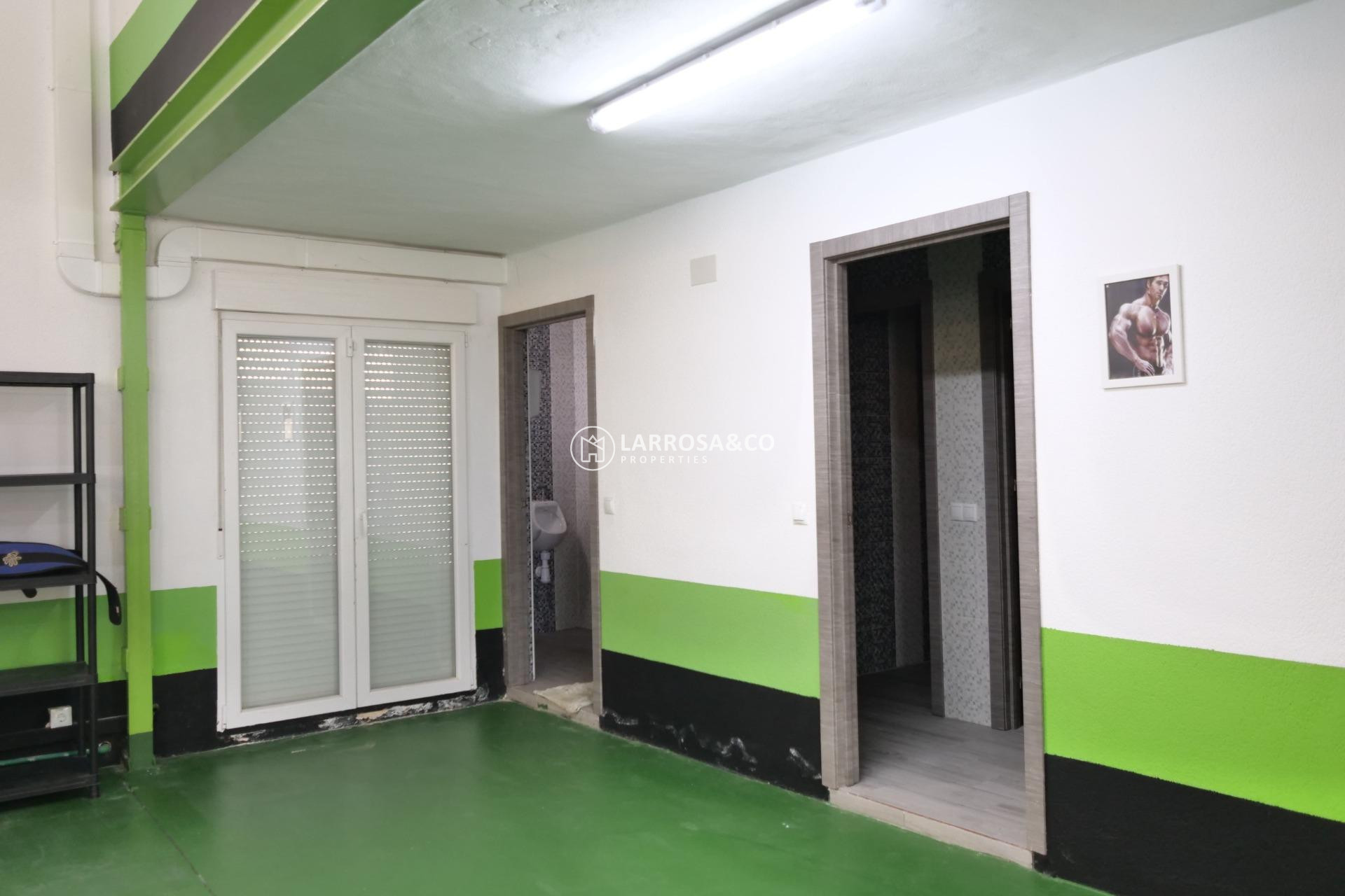 Resale - Industrial Field - Almoradí