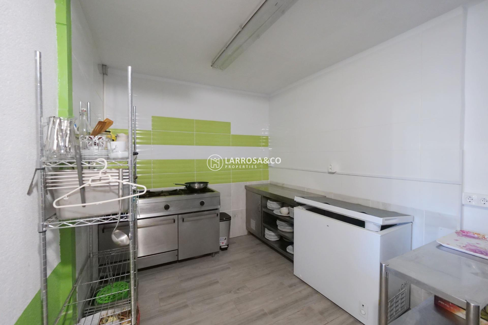 Resale - Industrial Field - Almoradí