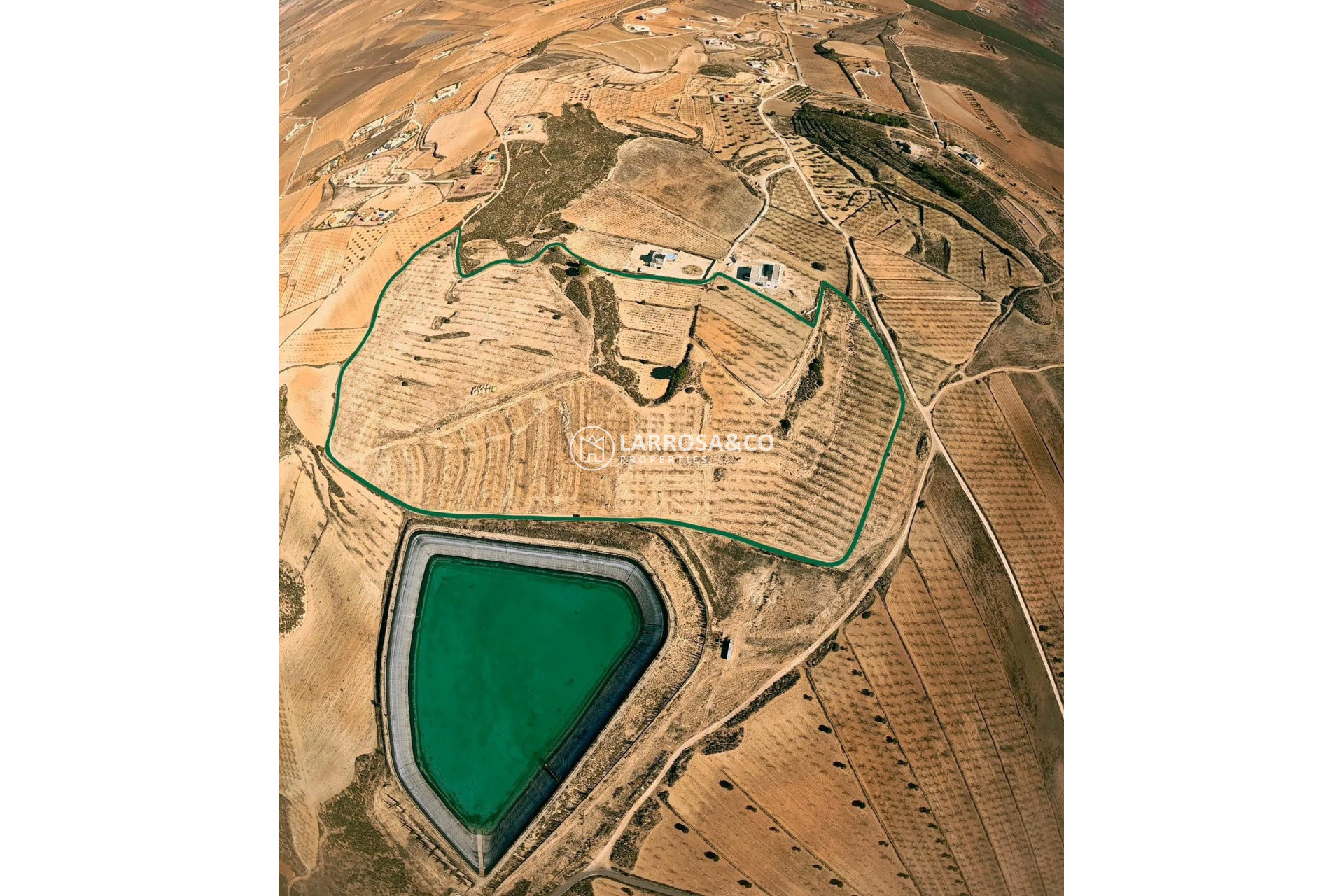 Resale - Land/Plots - Pinoso - A 2 km de la ciudad