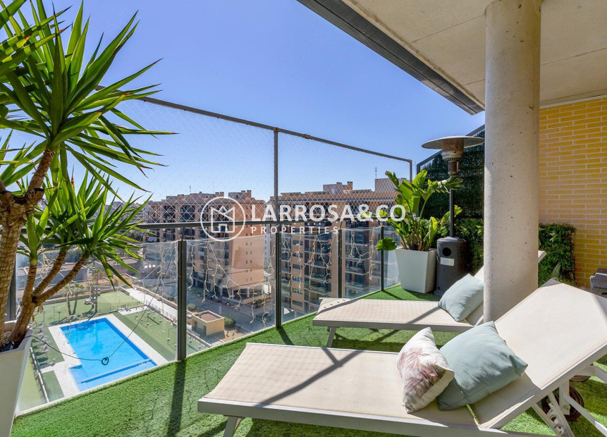 Resale - Penthouse  - Alicante - Pau 5