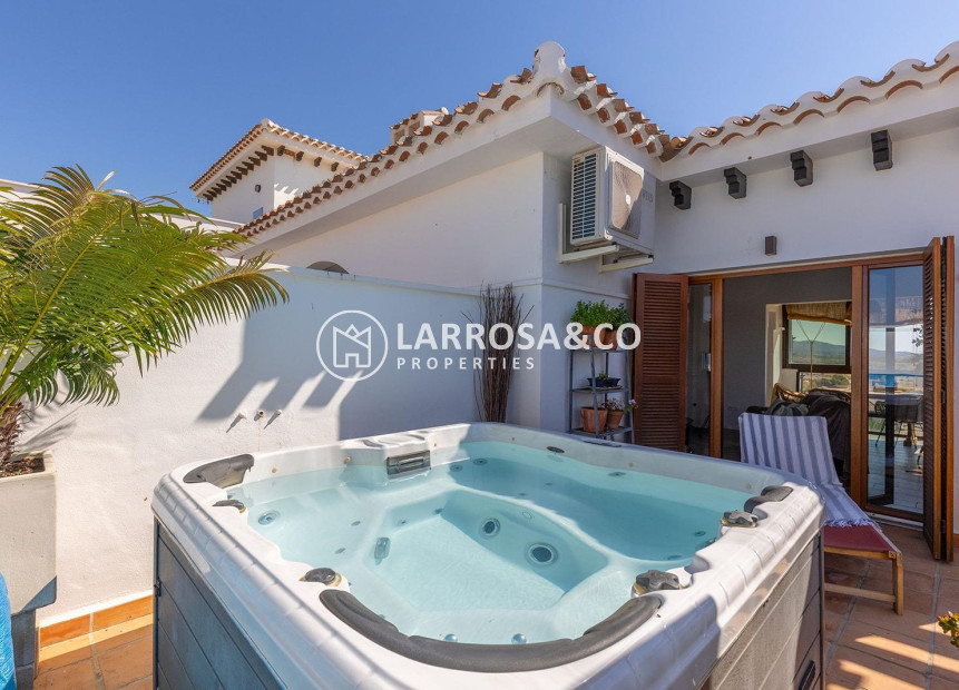 Resale - Penthouse  - BAÑOS Y MENDIGO - EL VALLE GOLF RESORT