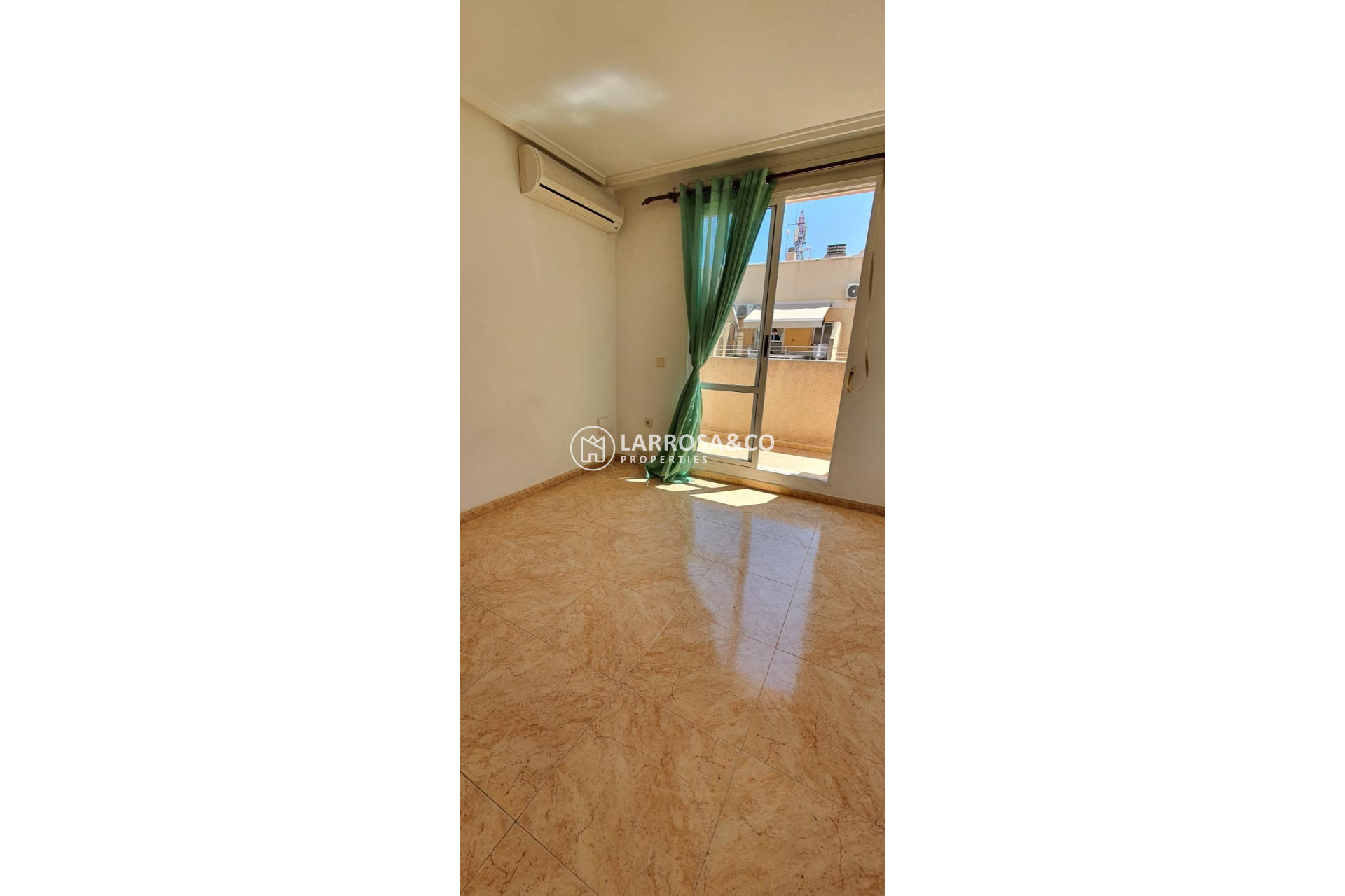 Resale - Penthouse  - Torrevieja - Centro
