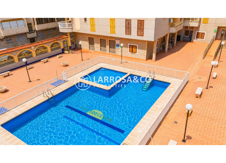 Resale - Penthouse  - Torrevieja - Playa del Acequión