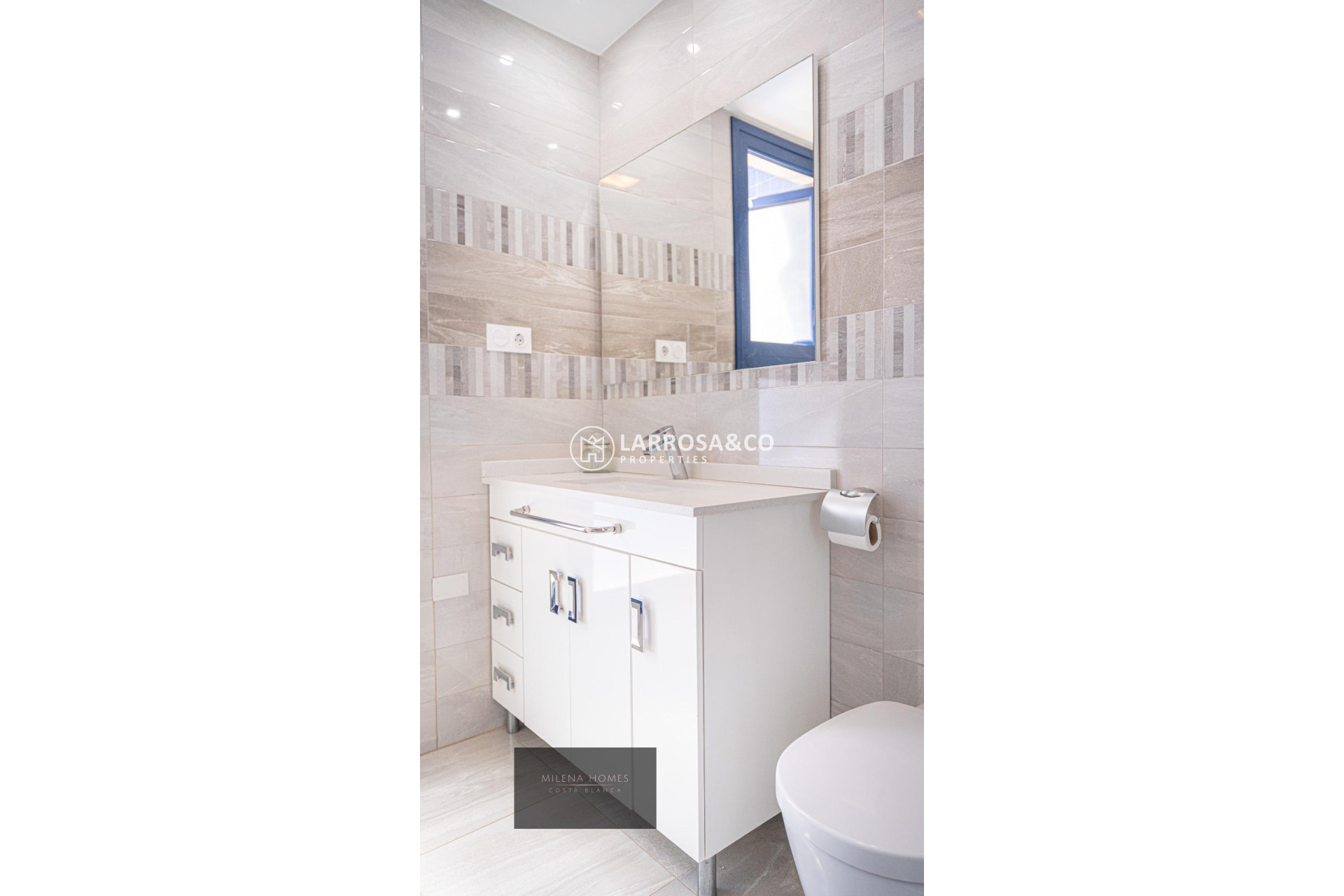 Resale - Penthouse  - Torrevieja - Punta Prima