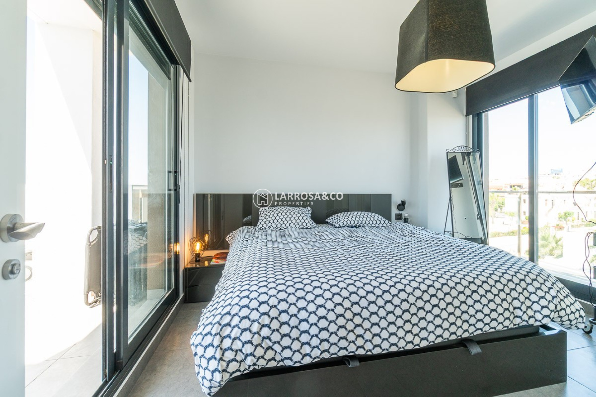 Resale - Penthouse  - Villamartin - Costa Blanca