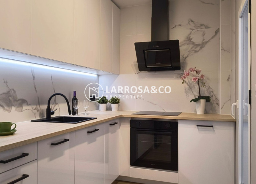 Resale - Semi-detached house - Alicante - Costa Blanca