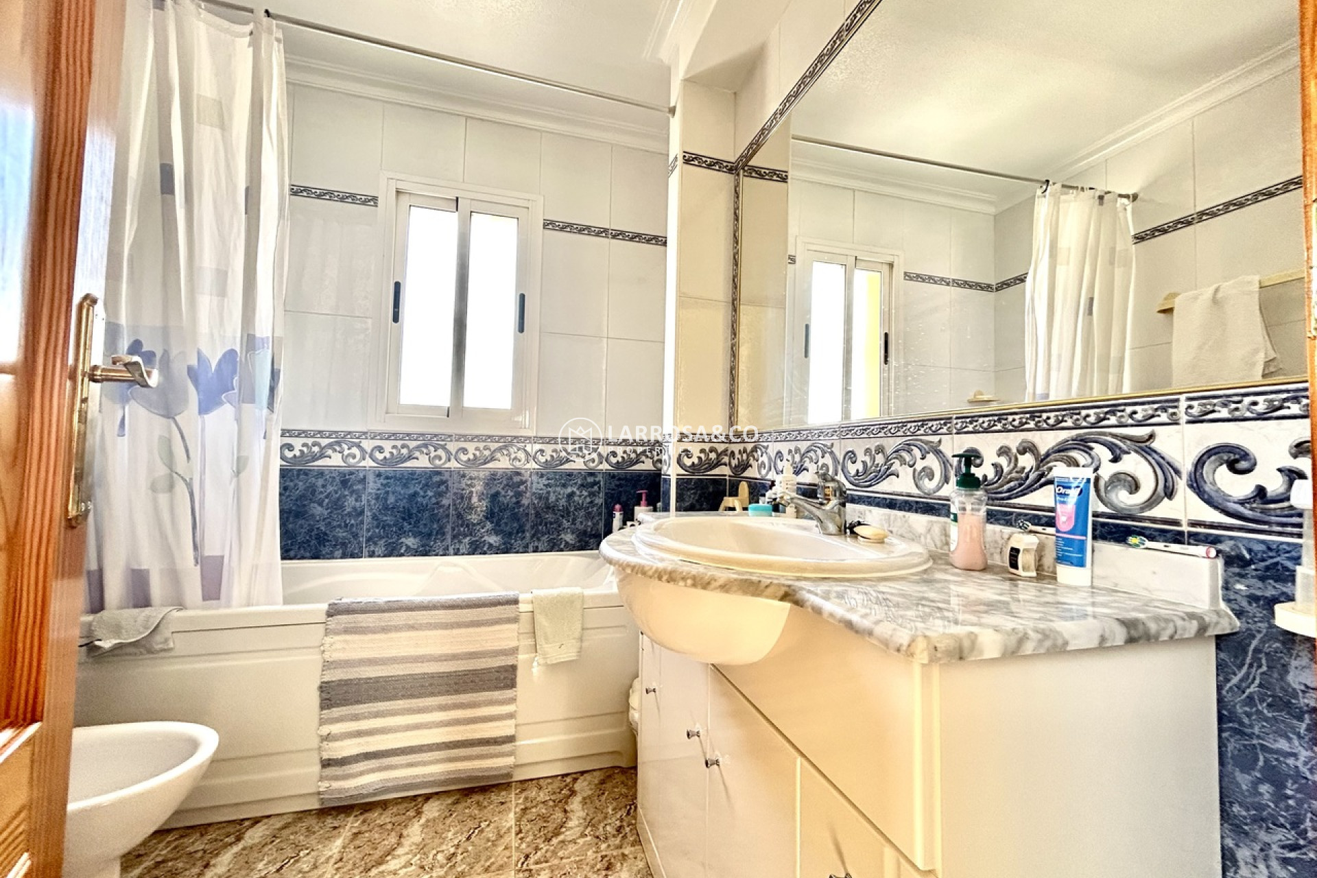 Resale - Semi-detached house - Cabo Roig - Costa blanca