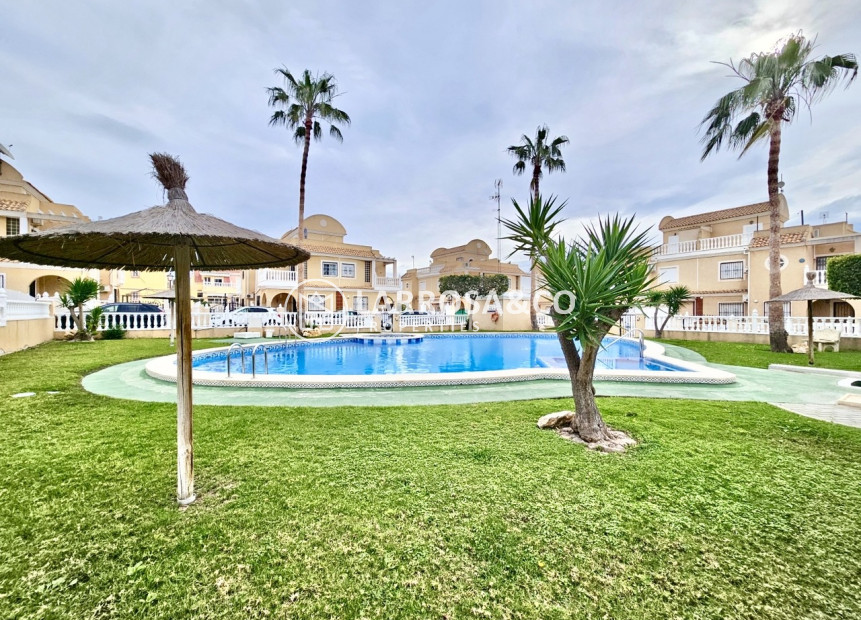 Resale - Semi-detached house - Cabo Roig - Costa blanca