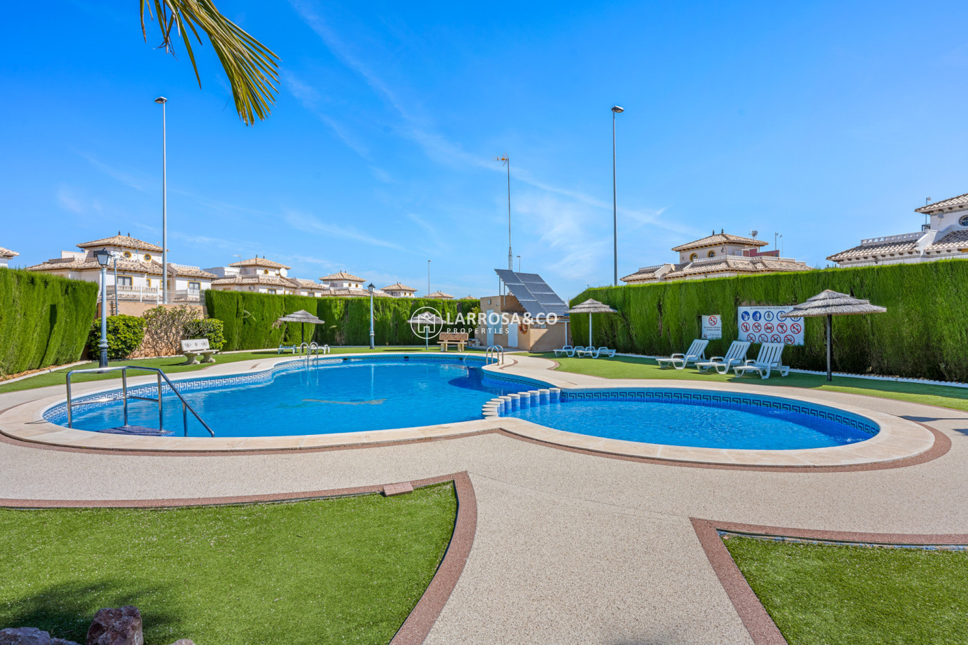 Resale - Semi-detached house - Cabo Roig - Costa blanca