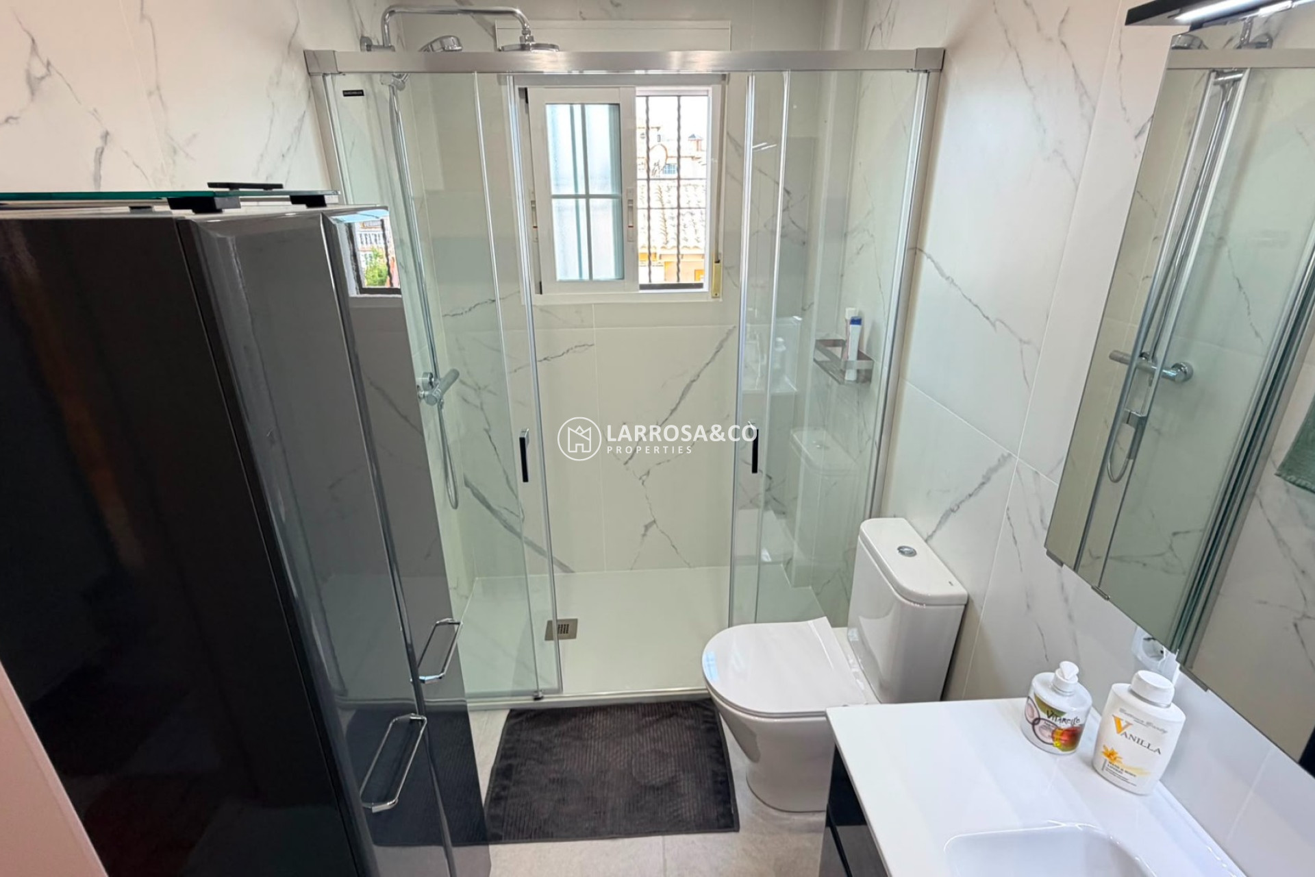 Resale - Semi-detached house - Cabo Roig - Costa blanca