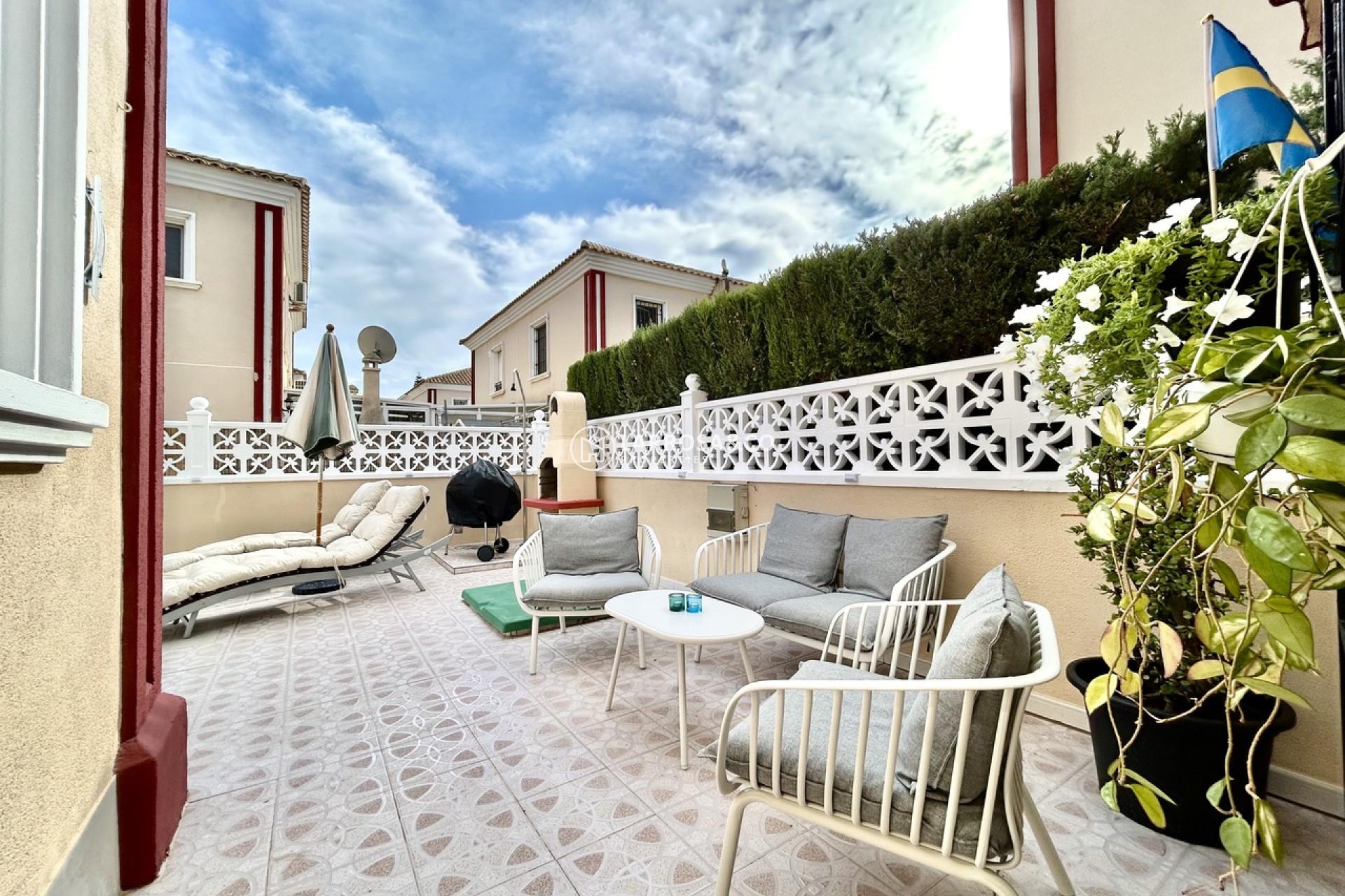 Resale - Semi-detached house - Dehesa de Campoamor - Costa Blanca