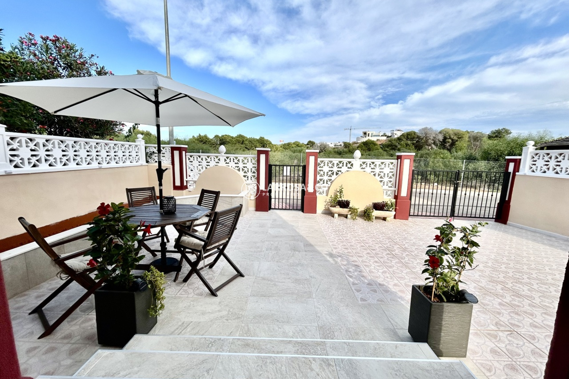 Resale - Semi-detached house - Dehesa de Campoamor - Costa Blanca