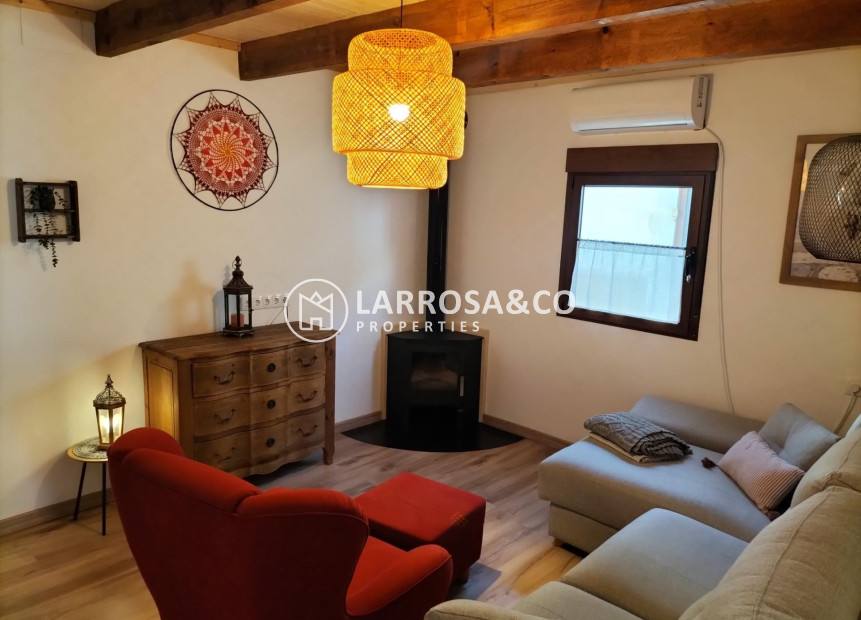 Resale - Semi-detached house - Formentera del Segura - Centro