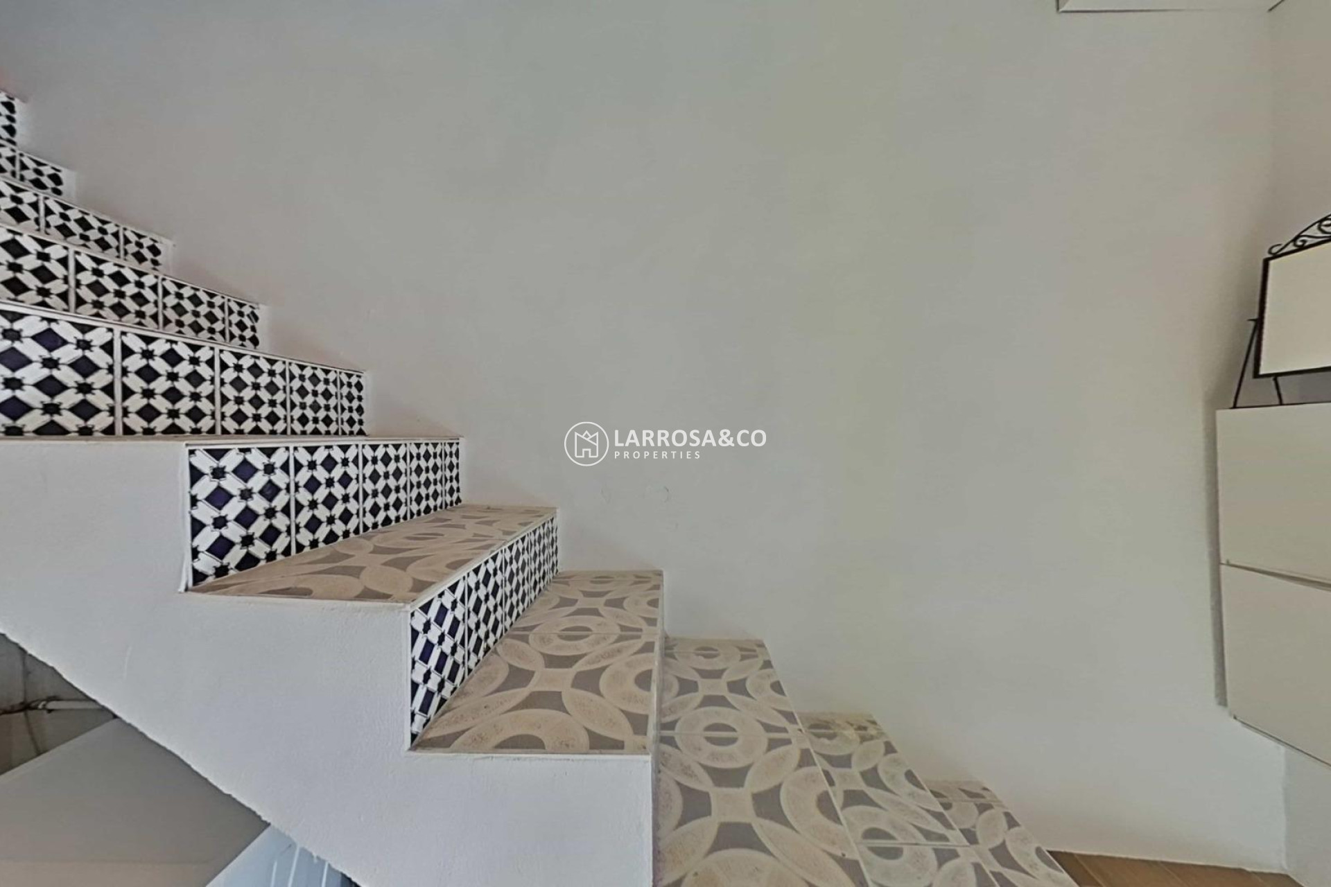 Resale - Semi-detached house - Formentera del Segura - Centro