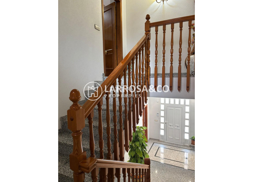 Resale - Semi-detached house - Formentera del Segura - Pueblo 5