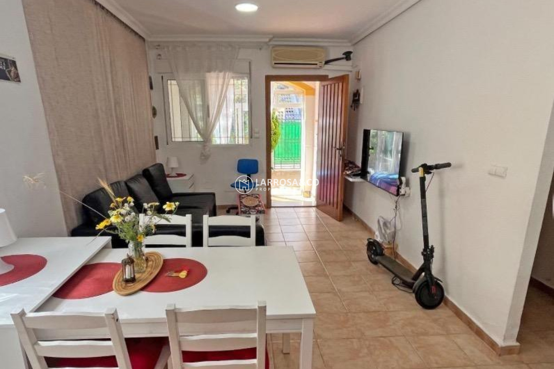 Resale - Semi-detached house - Guardamar del Segura - El Edén - Los Estaños