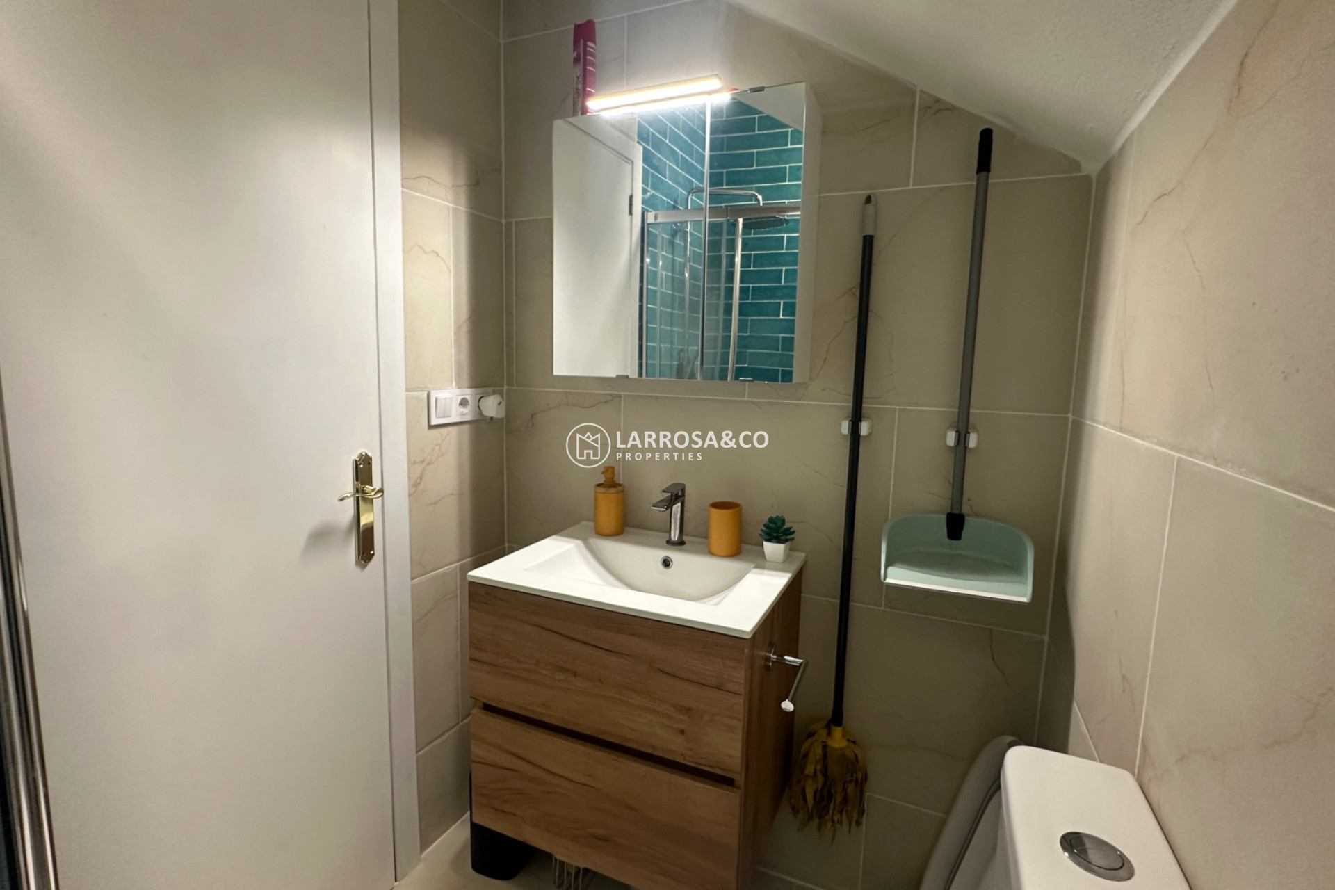 Resale - Semi-detached house - La Mata - Costa Blanca