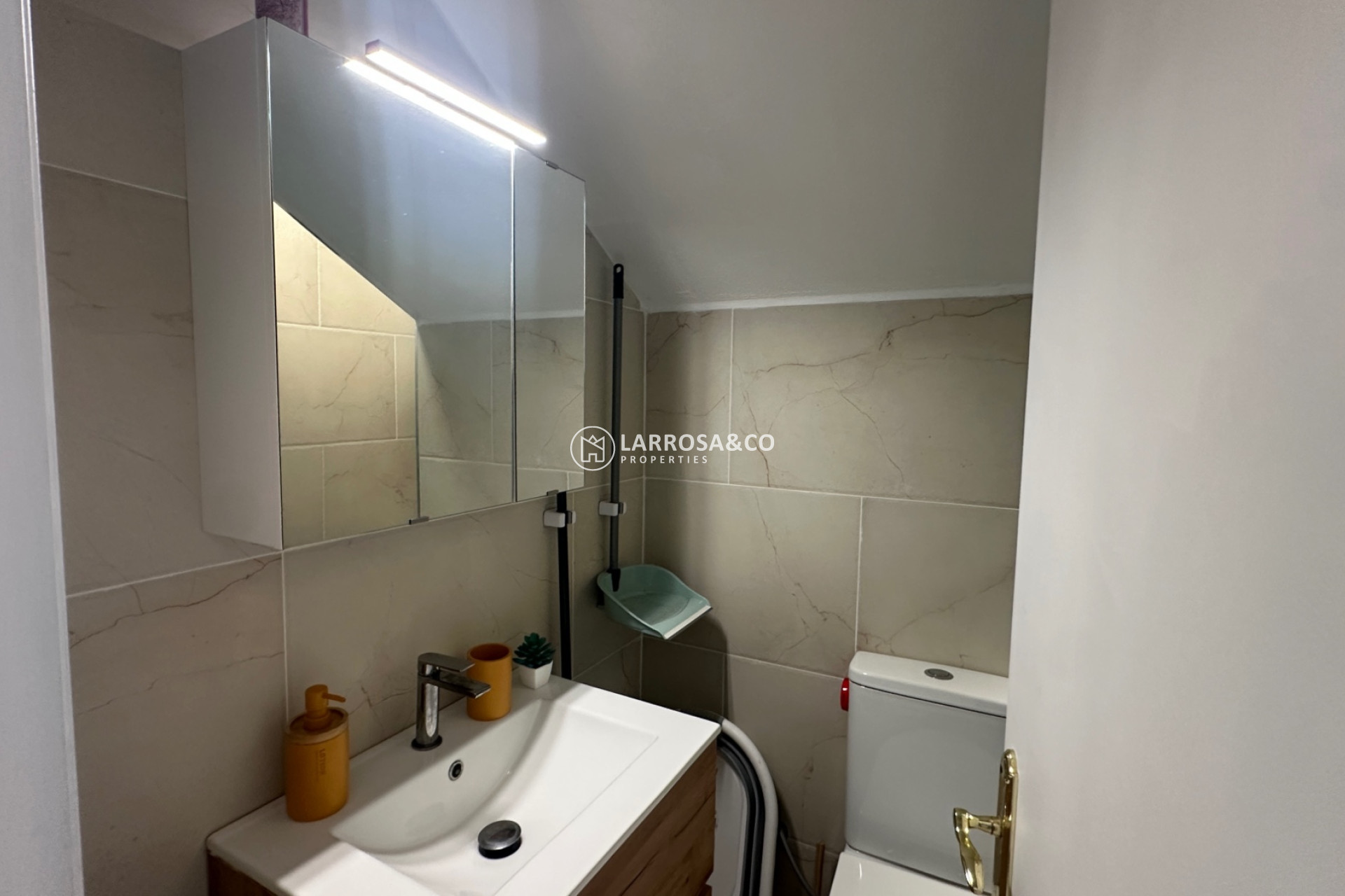 Resale - Semi-detached house - La Mata - Costa Blanca
