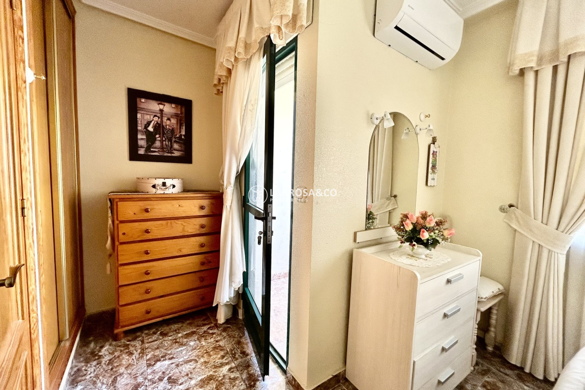 Resale - Semi-detached house - La Zenia - Costa Blanca