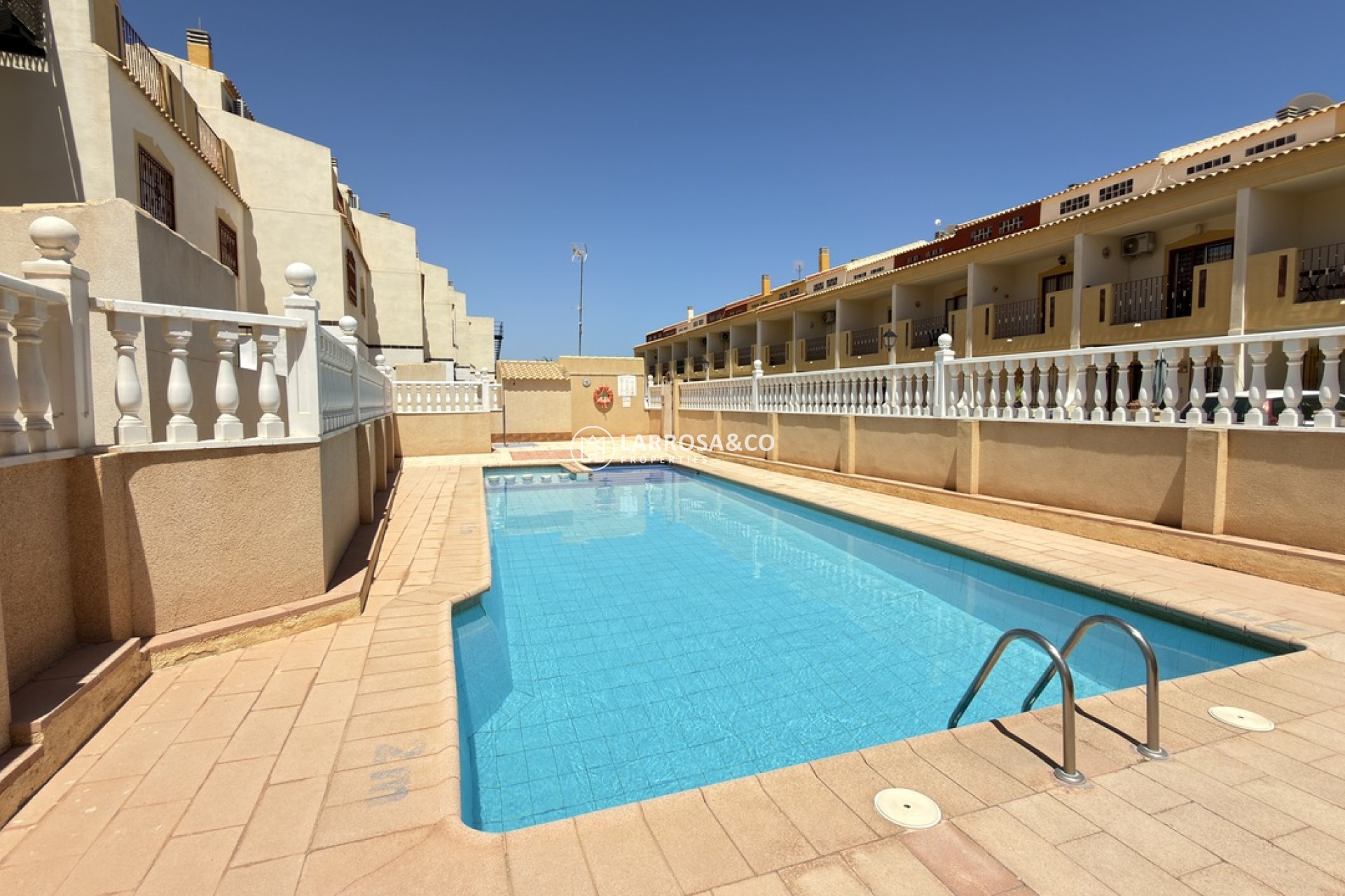 Resale - Semi-detached house - La Zenia - Costa Blanca
