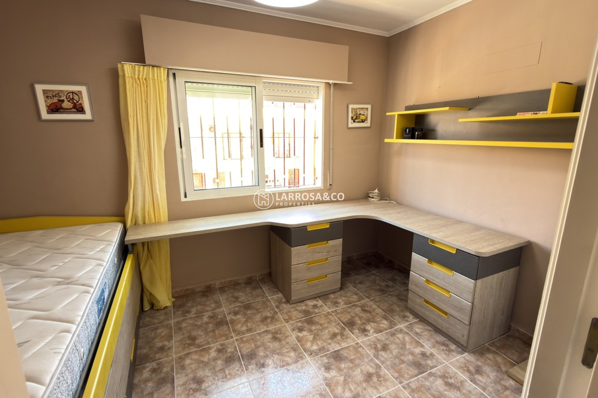 Resale - Semi-detached house - La Zenia - Costa Blanca