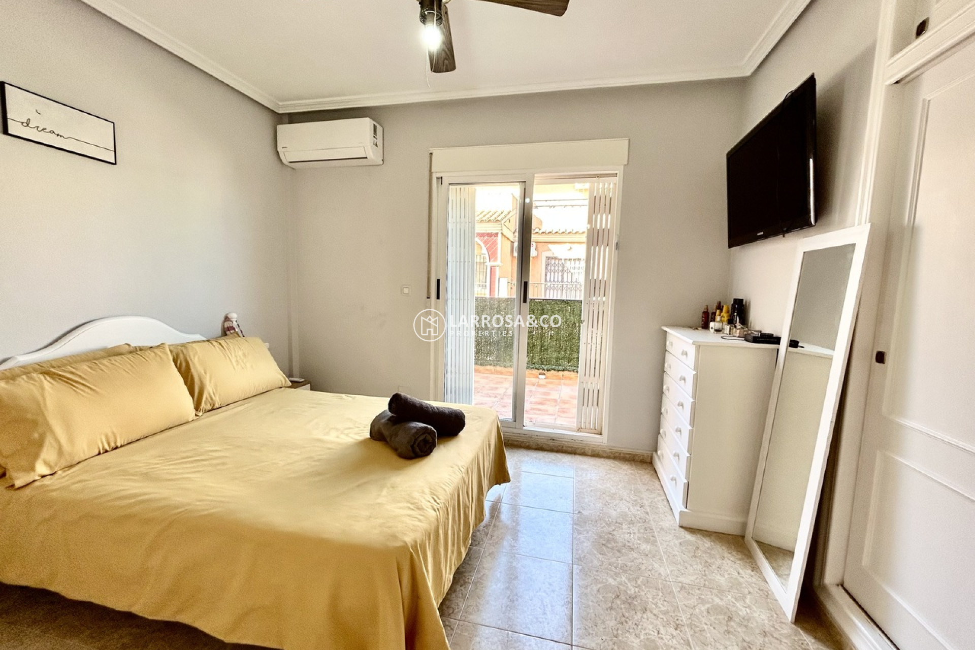 Resale - Semi-detached house - La Zenia - Costa Blanca