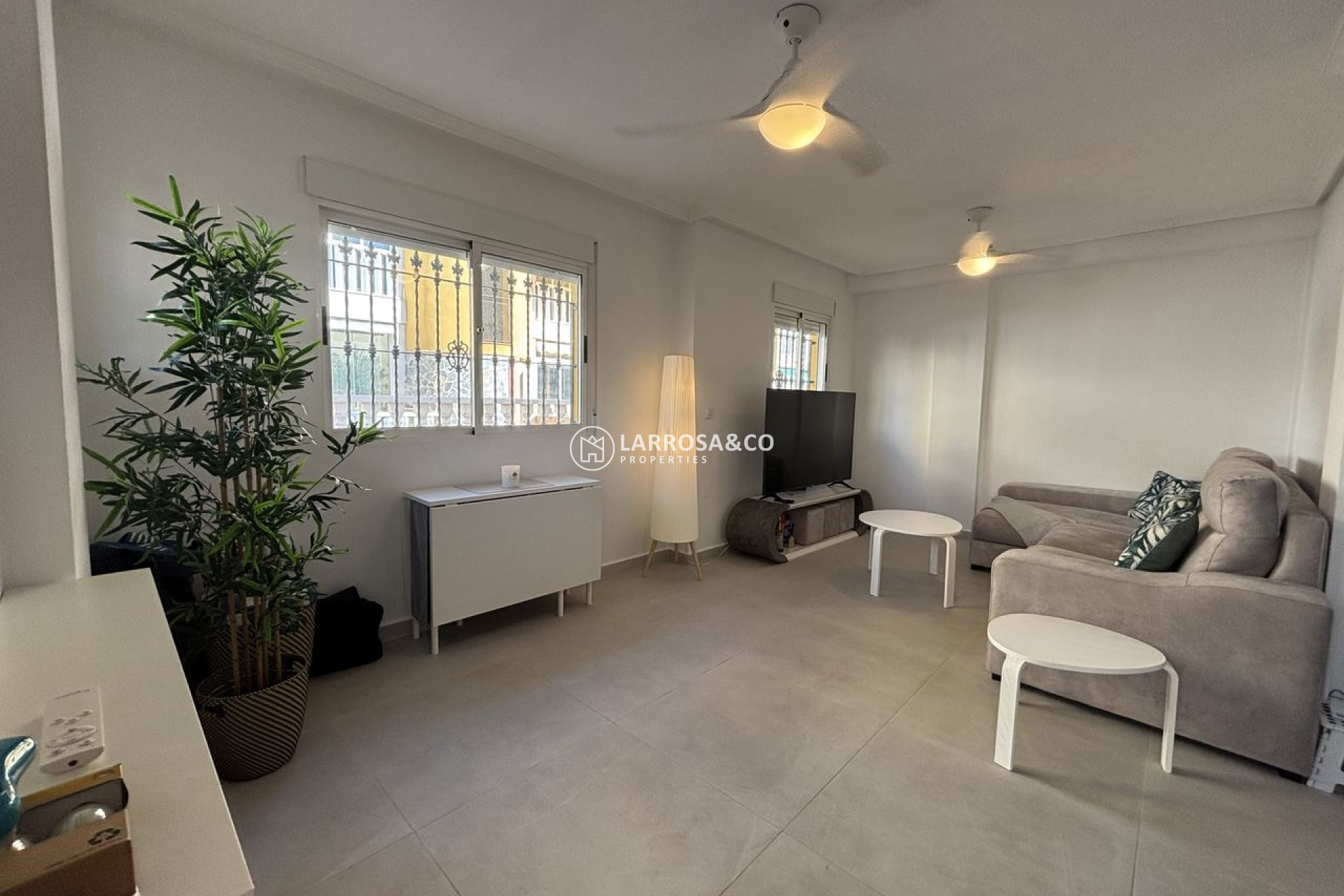 Resale - Semi-detached house - La Zenia - Costa Blanca
