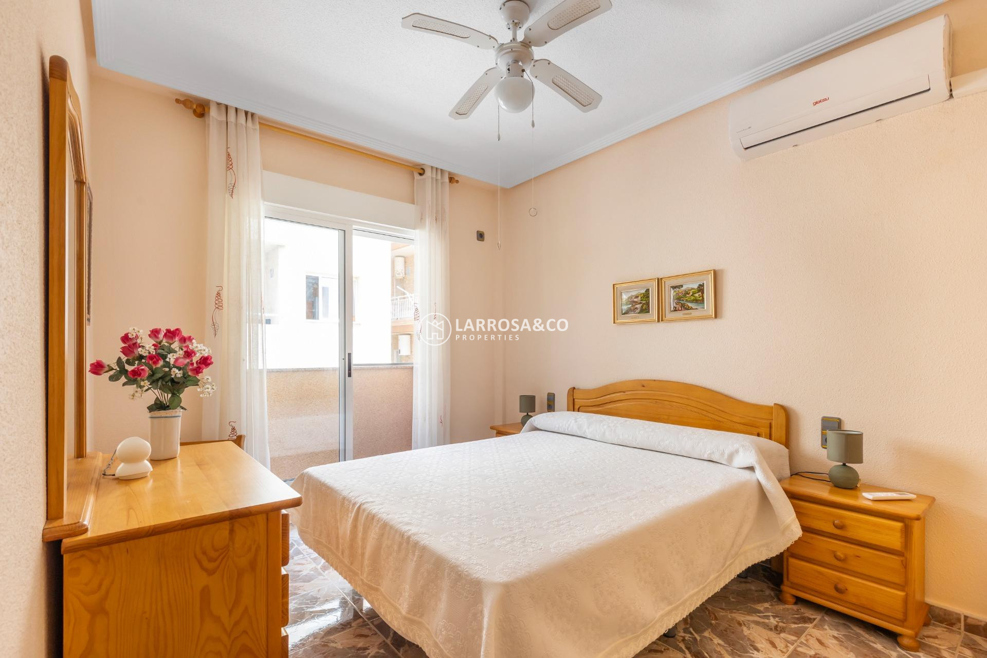 Resale - Semi-detached house - Los Alcázares - Centro