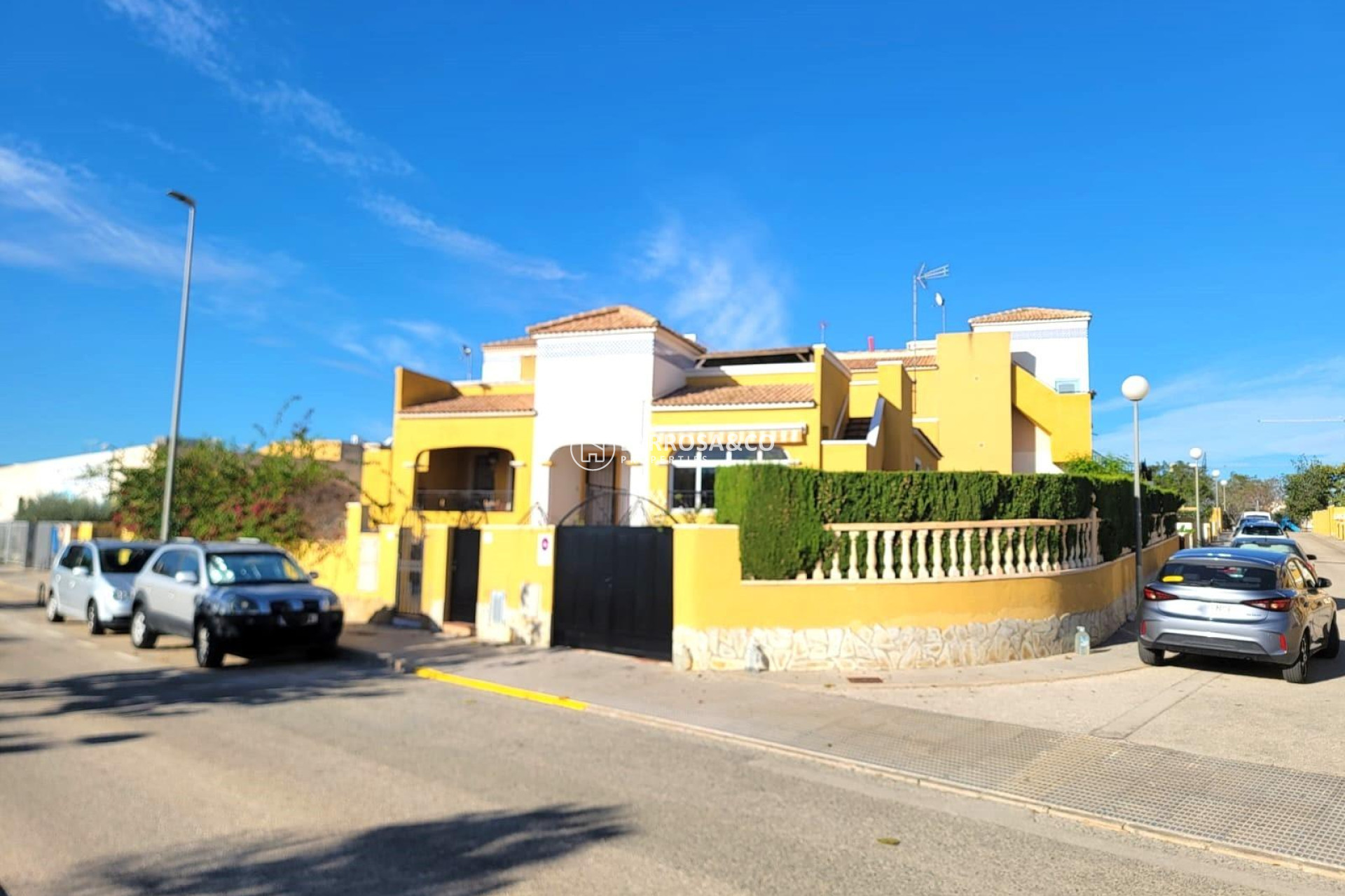 Resale - Semi-detached house - Los Montesinos - Los Montesinos - Urb. La Herrada