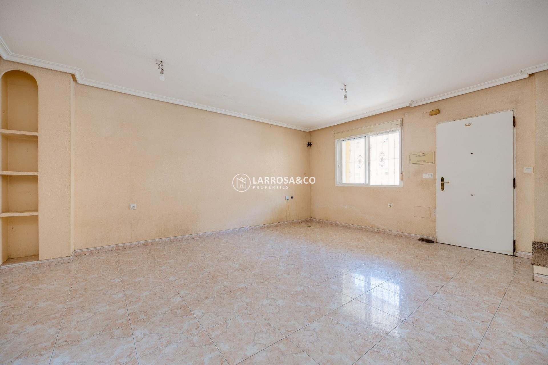 Resale - Semi-detached house - Los Montesinos - Pueblo 8