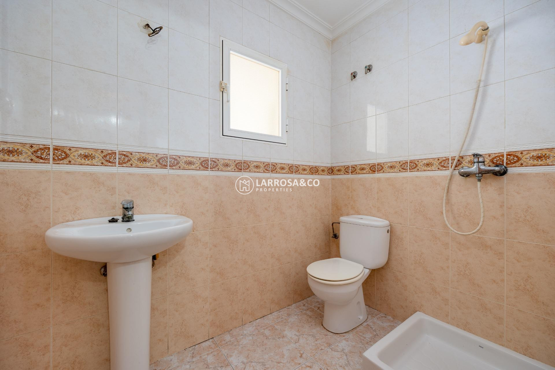 Resale - Semi-detached house - Los Montesinos - Pueblo 8