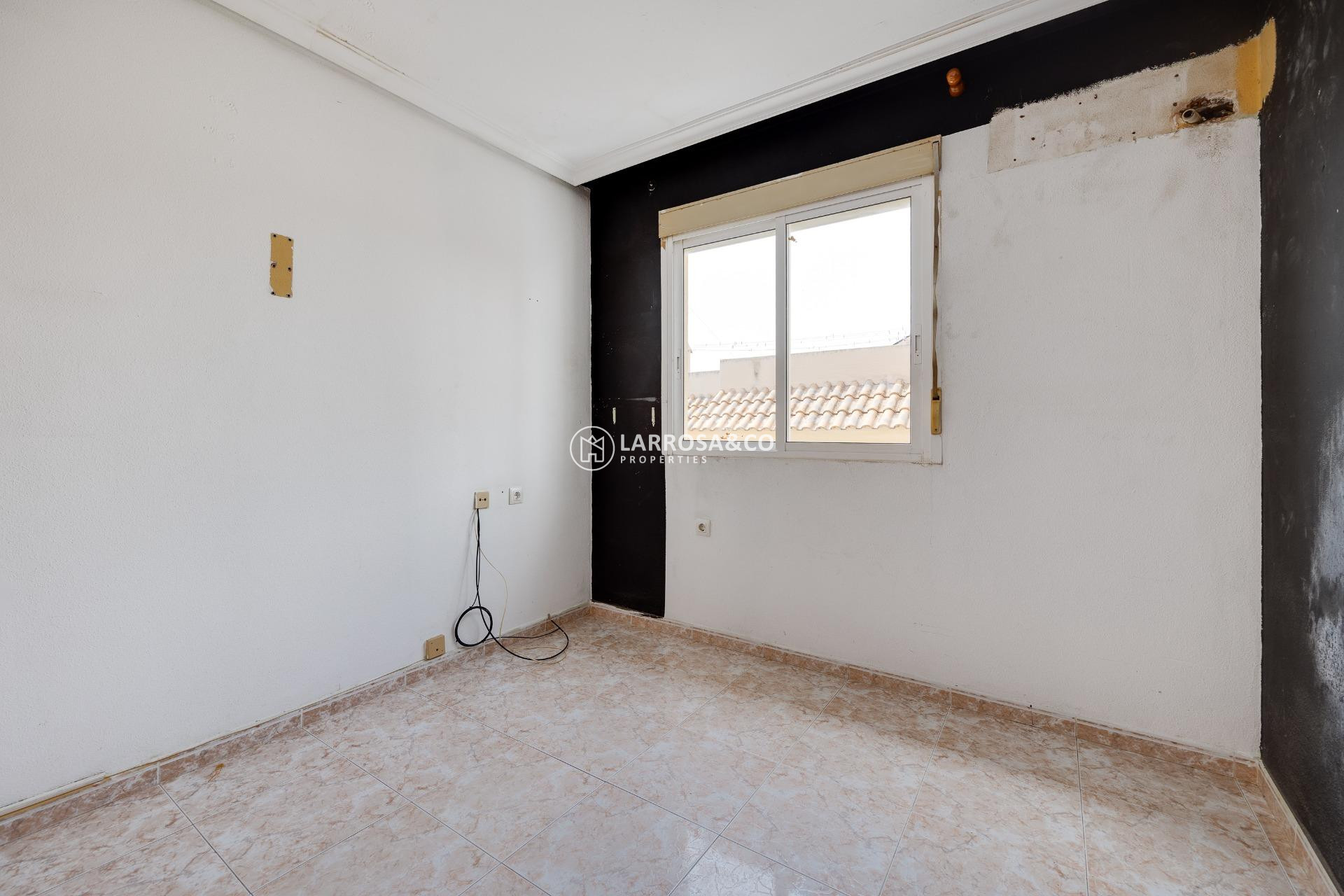 Resale - Semi-detached house - Los Montesinos - Pueblo 8
