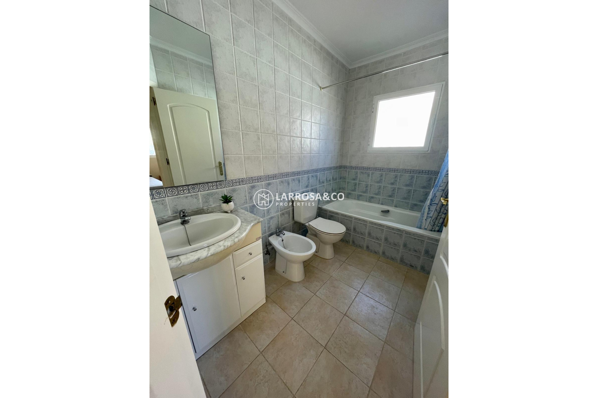 Resale - Semi-detached house - Orihuela costa - La Zenia