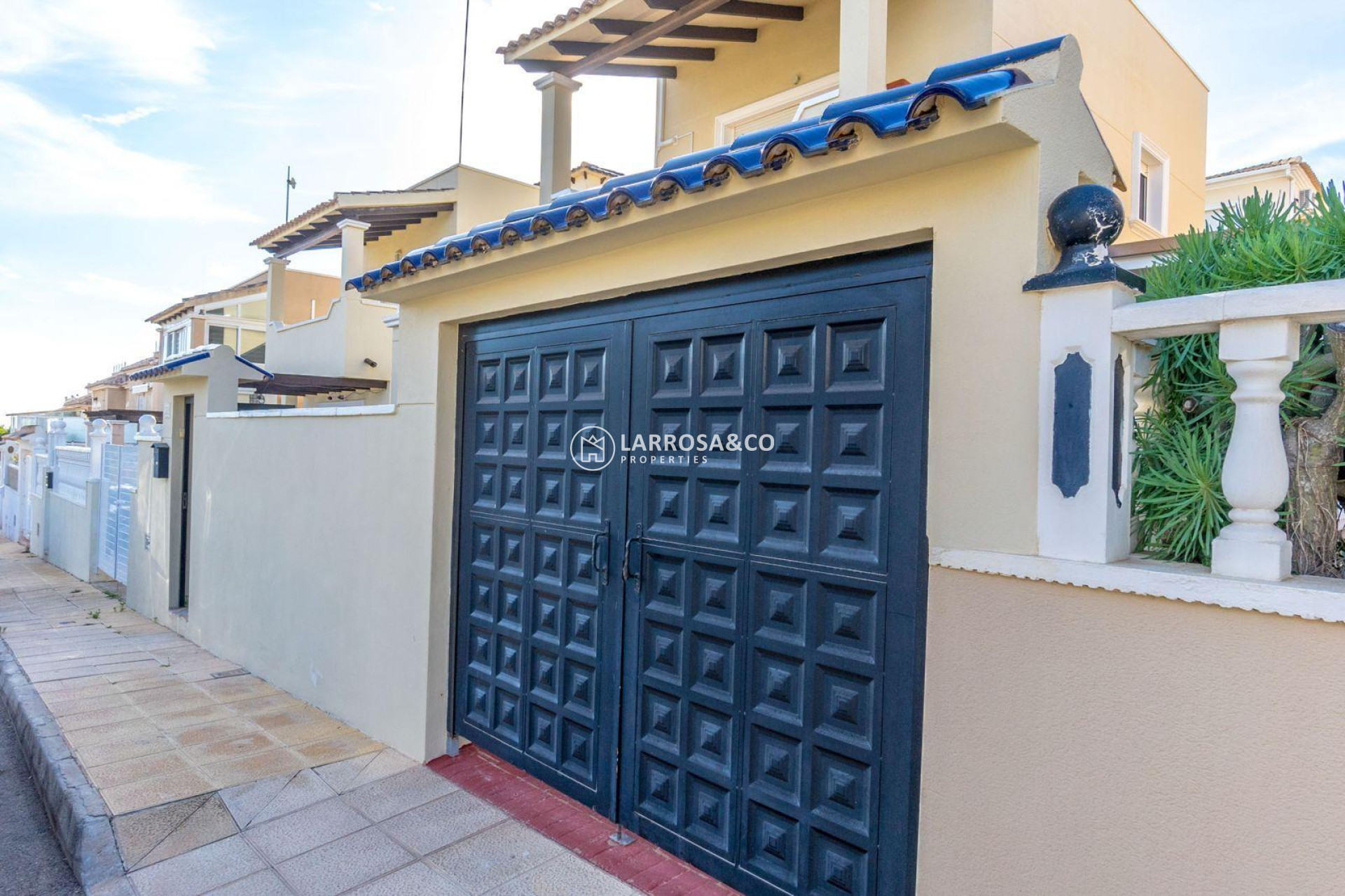 Resale - Semi-detached house - Orihuela costa - Las Filipinas