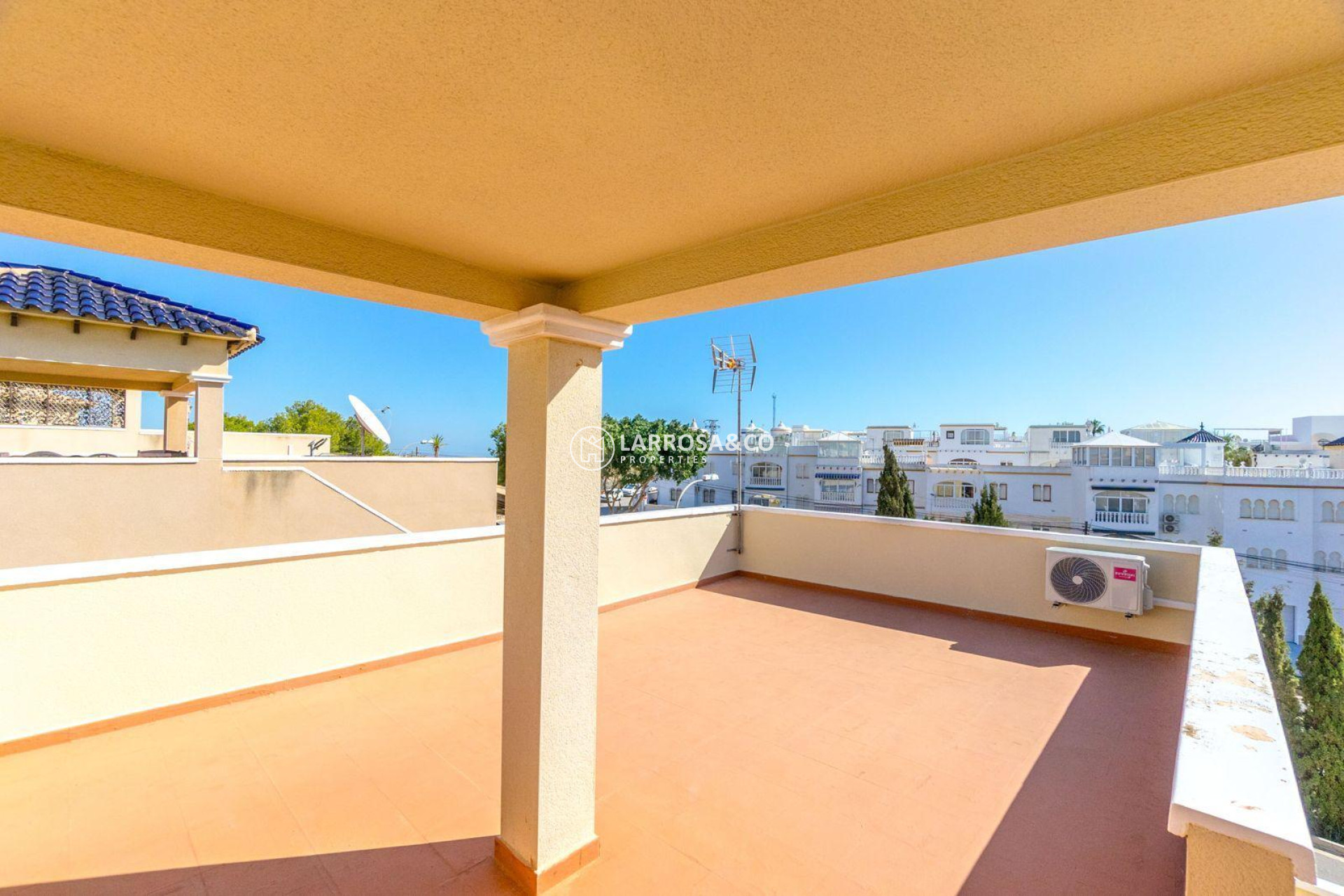 Resale - Semi-detached house - Orihuela costa - Las Filipinas