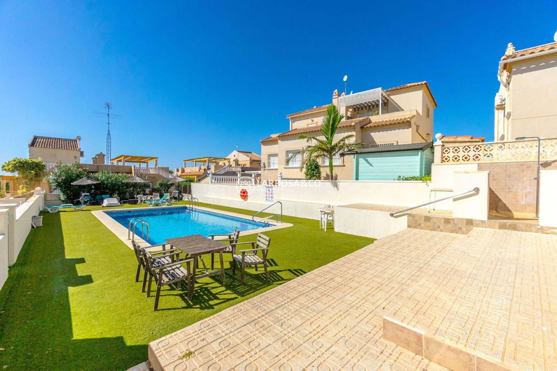 Resale - Semi-detached house - Orihuela costa - Las Filipinas