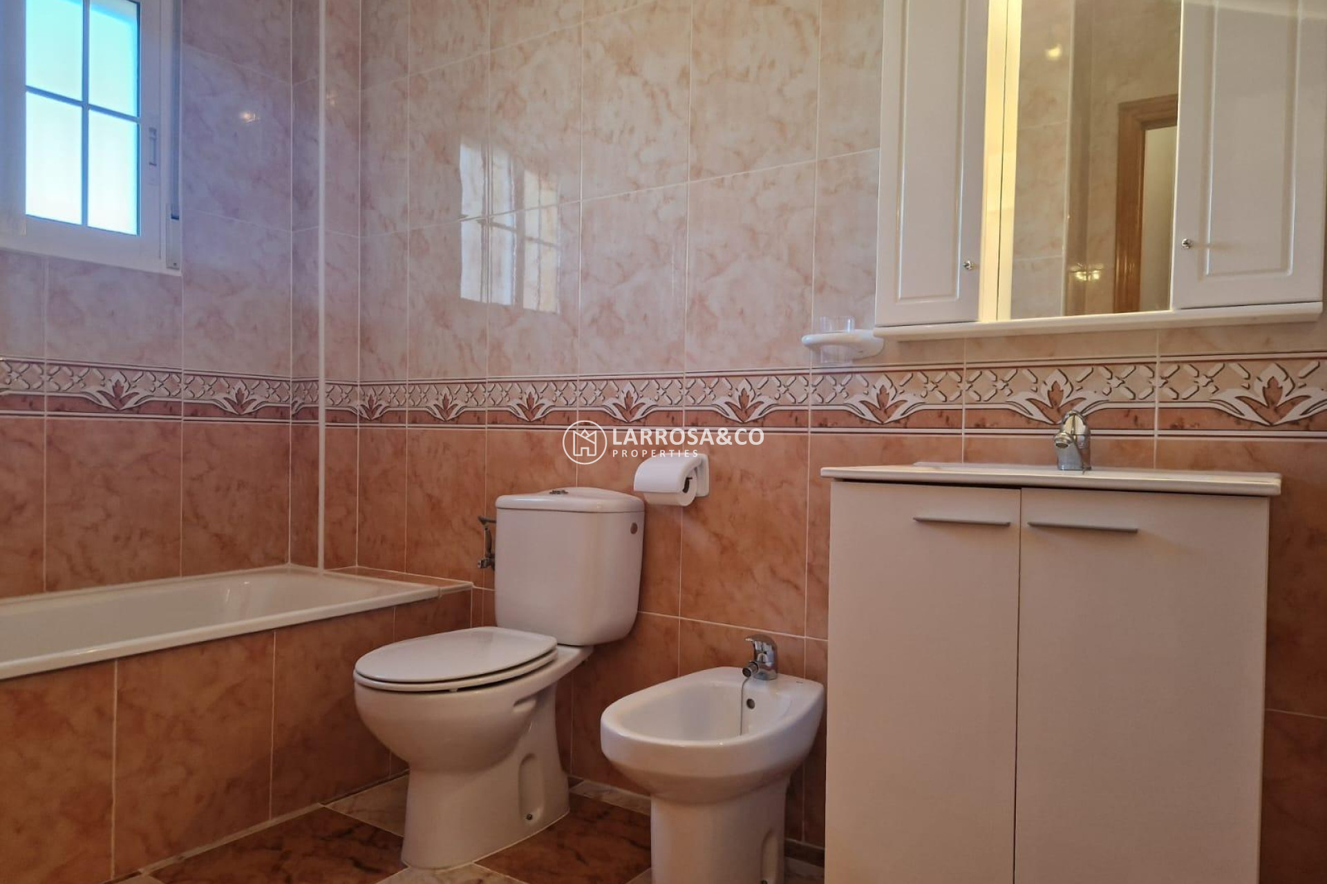 Resale - Semi-detached house - Orihuela costa - Montezenia