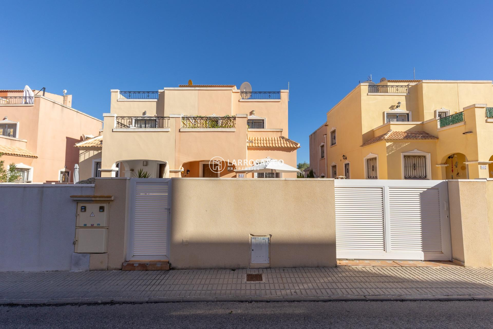 Resale - Semi-detached house - Orihuela costa - PAU 8