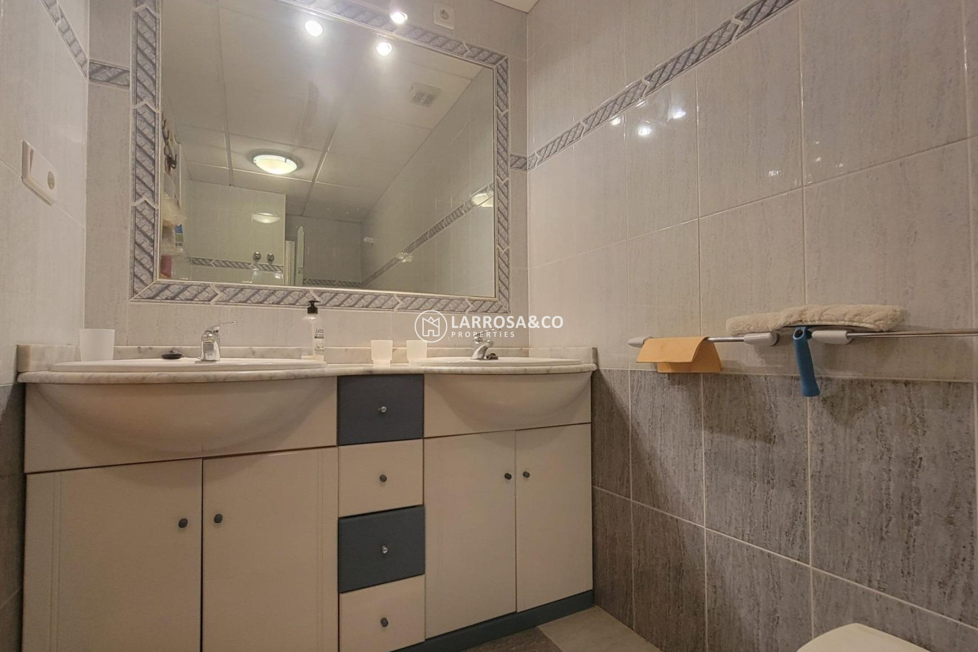 Resale - Semi-detached house - Orihuela costa - Playa Flamenca