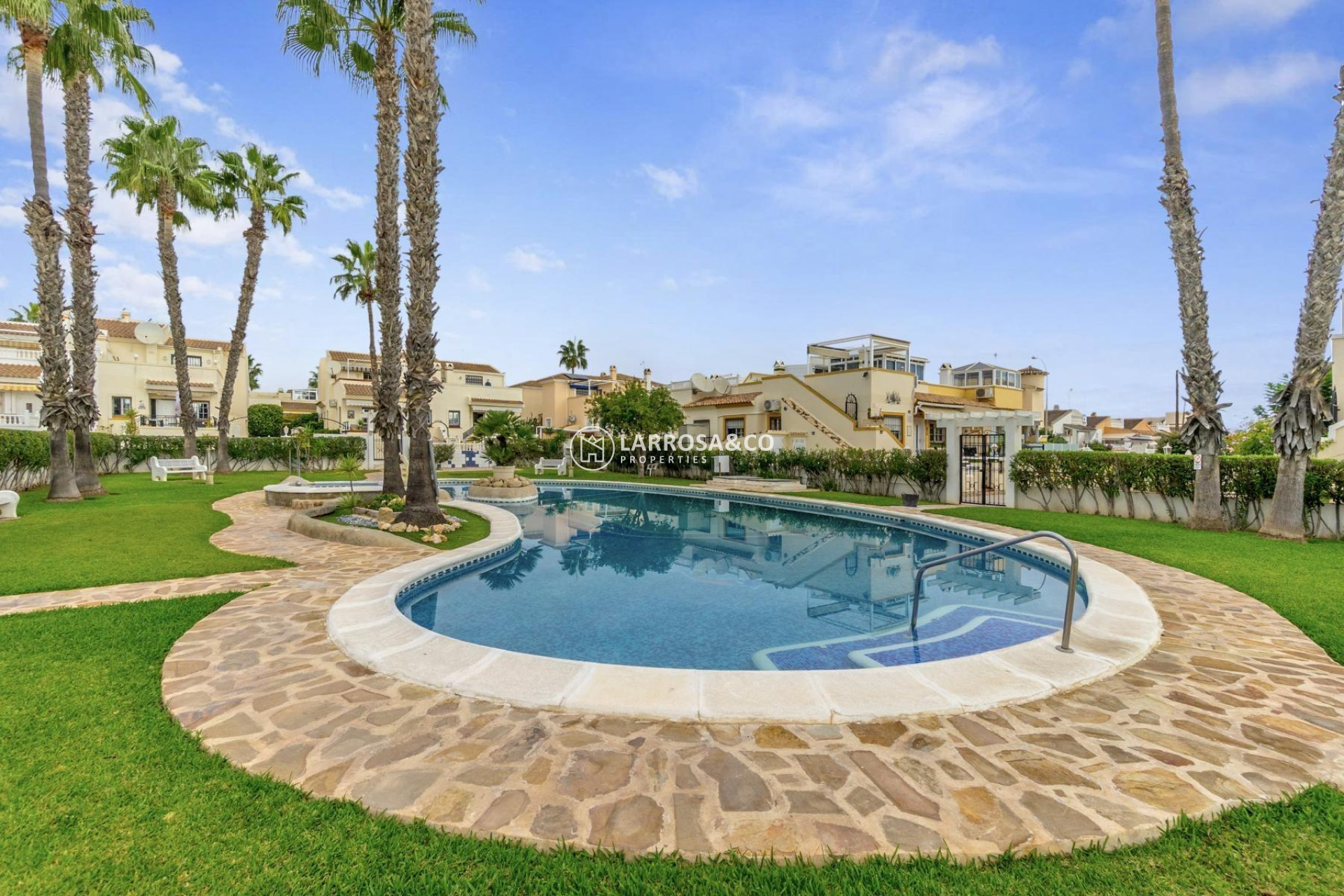 Resale - Semi-detached house - Orihuela costa - Playa Flamenca