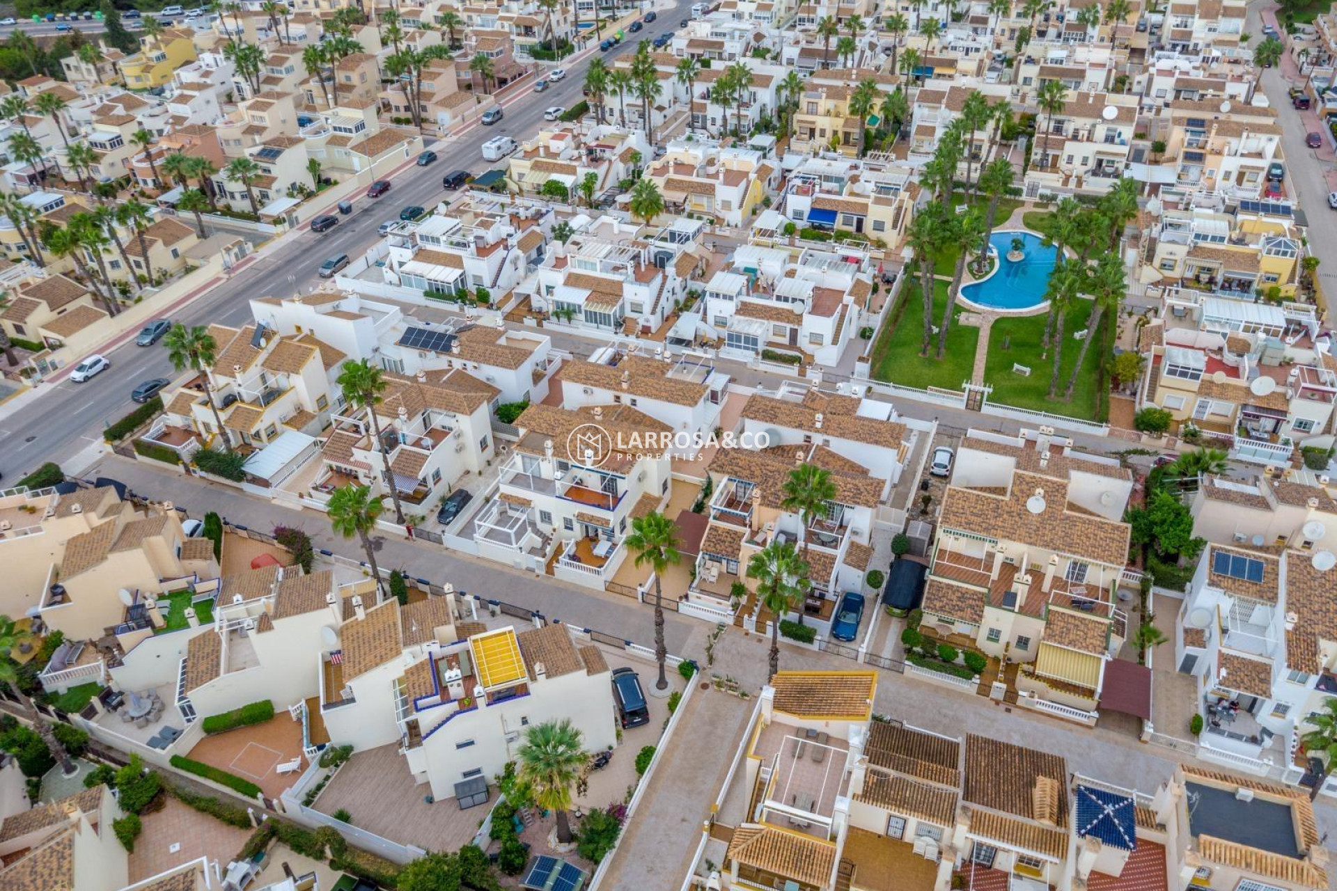 Resale - Semi-detached house - Orihuela costa - Playa Flamenca