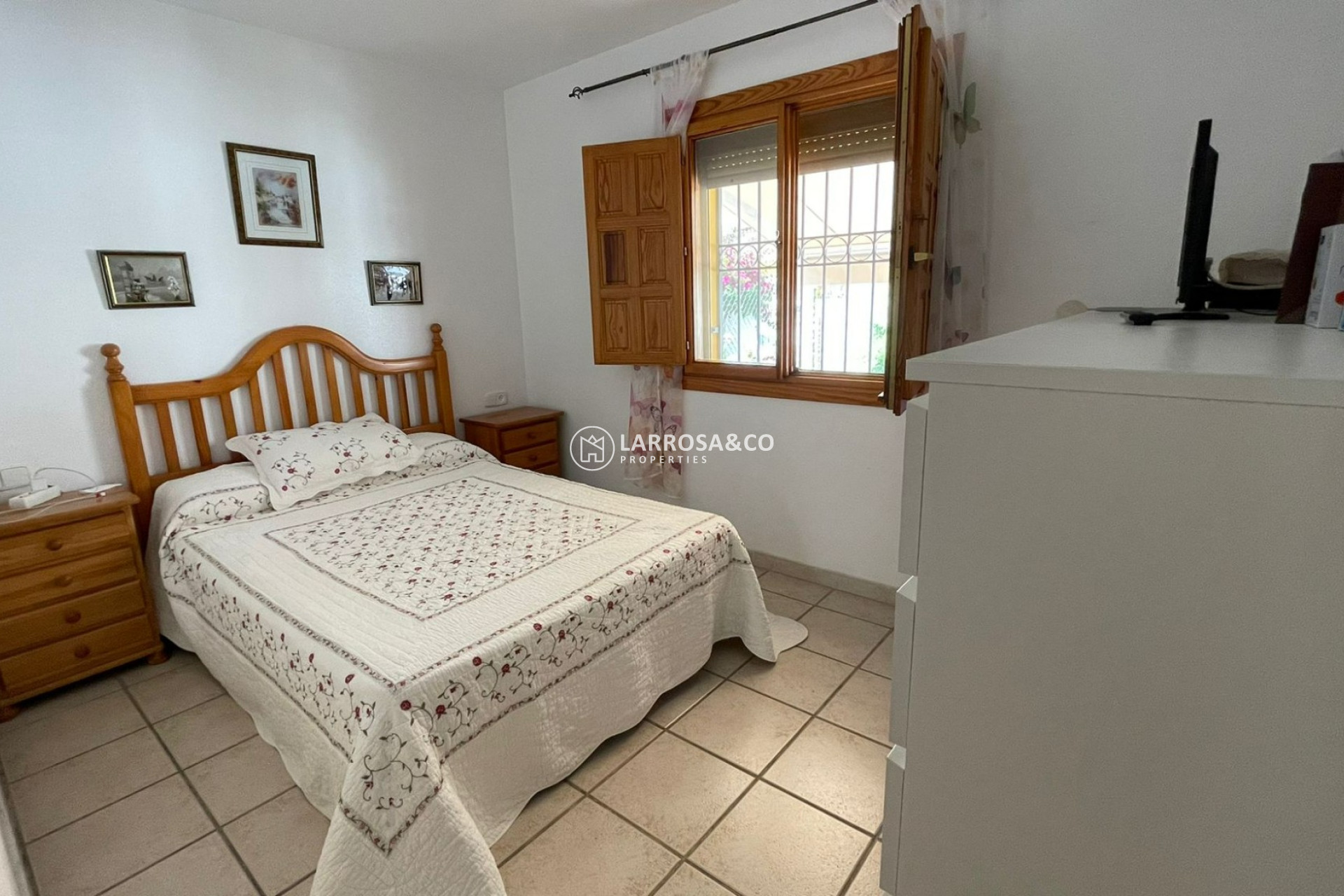 Resale - Semi-detached house - Pilar de la Horadada - Costa Blanca