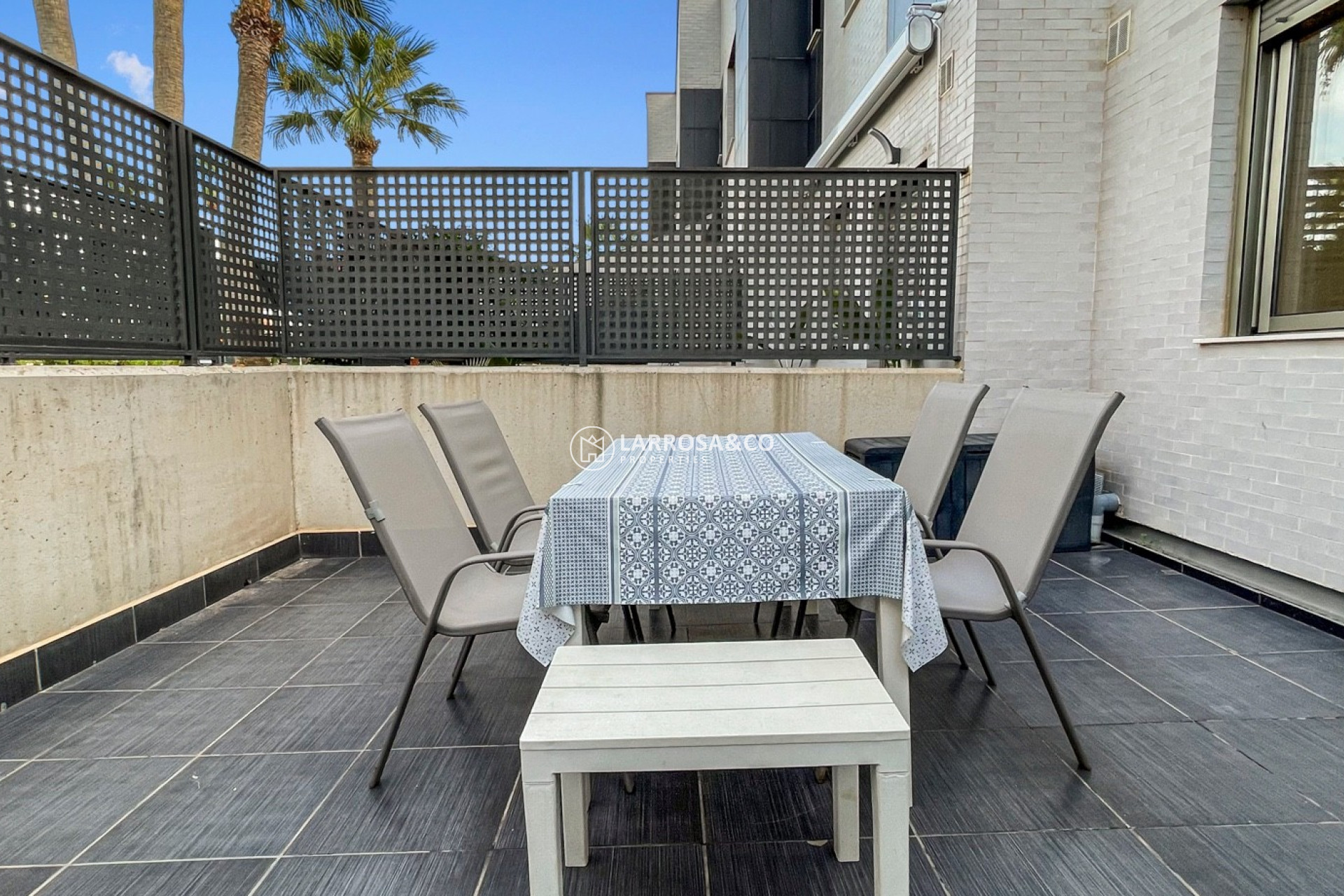 Resale - Semi-detached house - Pilar de la Horadada - Costa Blanca