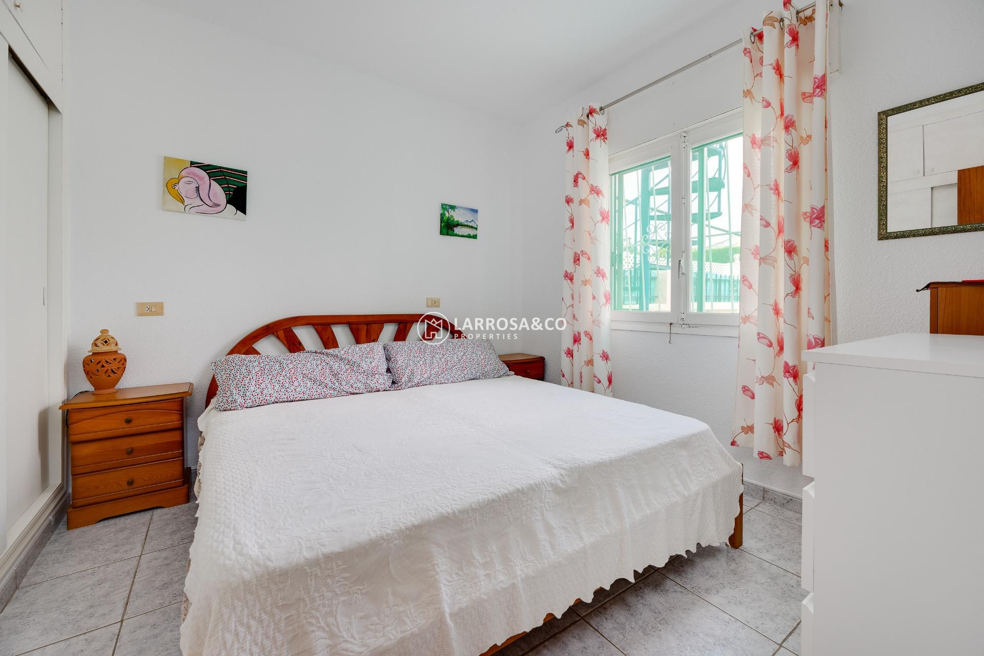 Resale - Semi-detached house - Pilar de la Horadada - Pinar de Campoverde