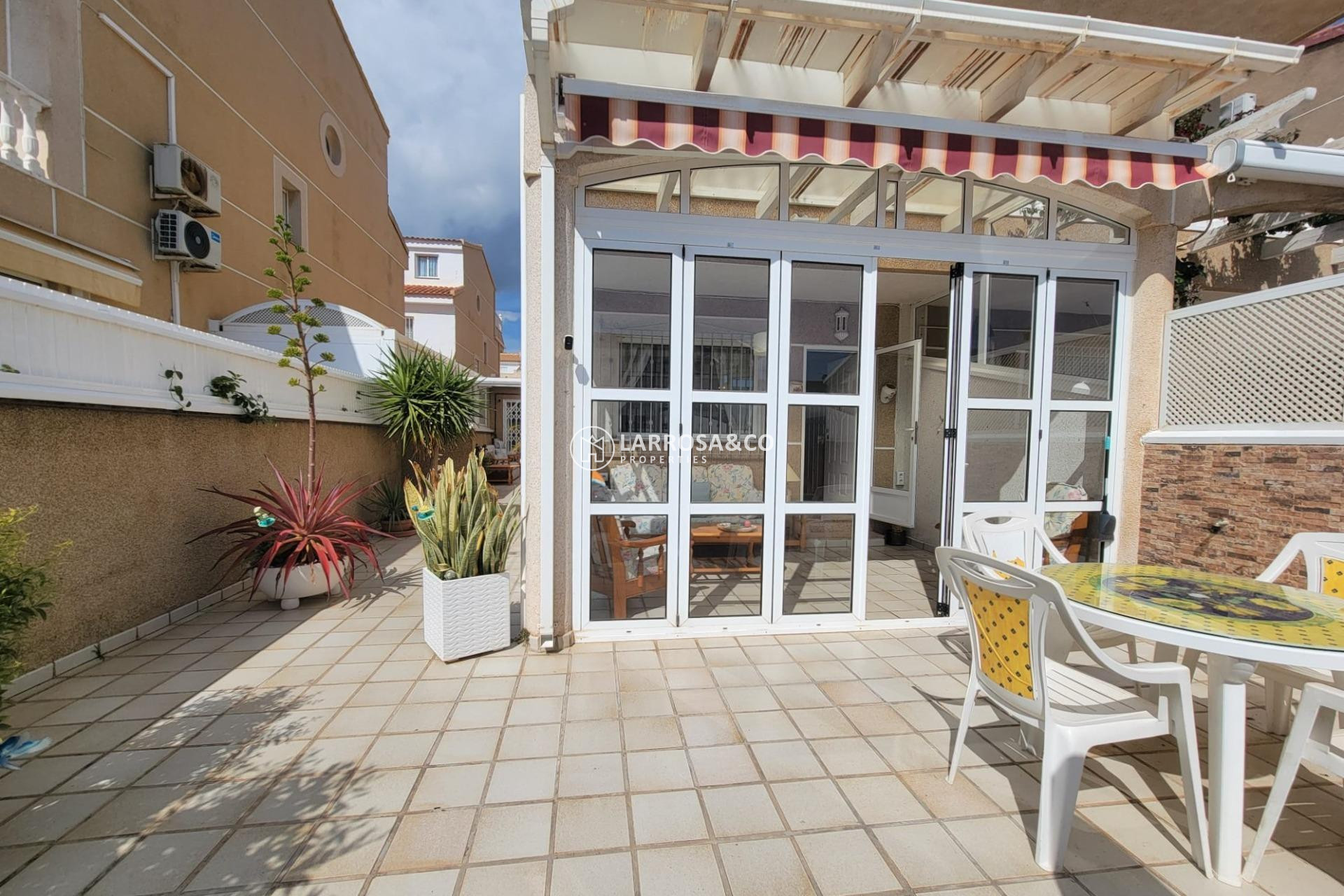 Resale - Semi-detached house - Pilar de la Horadada - Torre de la Horadada