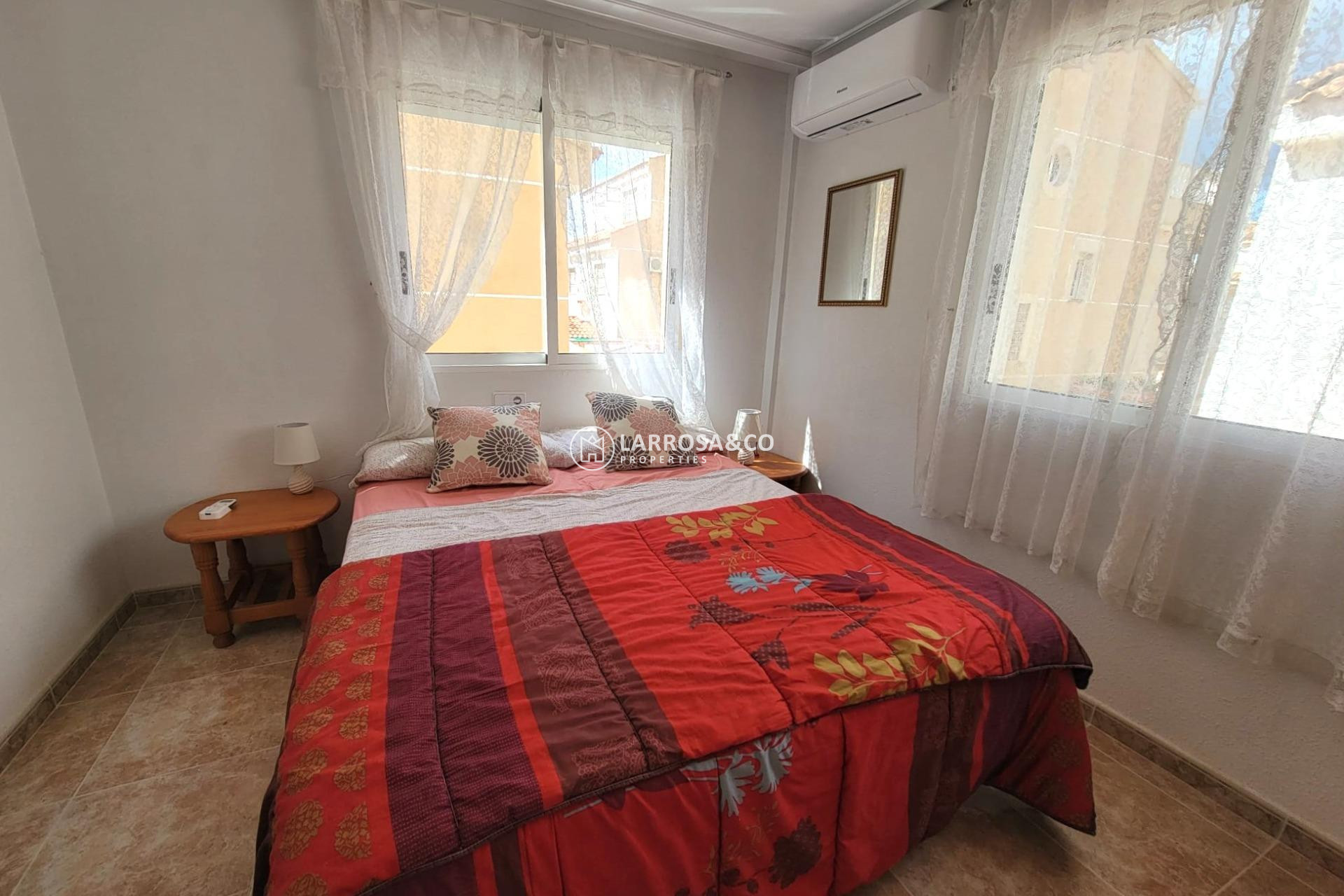 Resale - Semi-detached house - Pilar de la Horadada - Torre de la Horadada