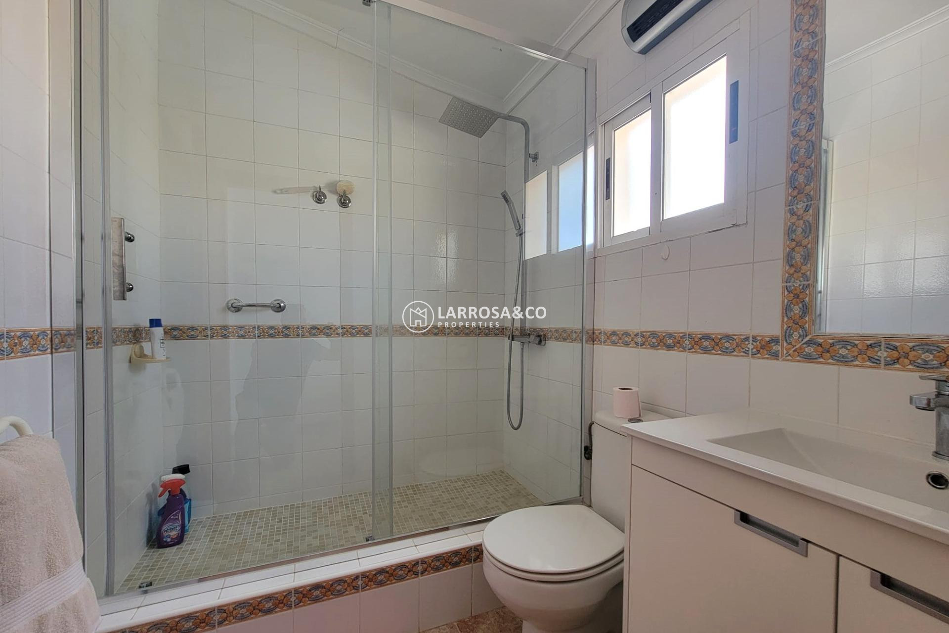 Resale - Semi-detached house - Pilar de la Horadada - Torre de la Horadada