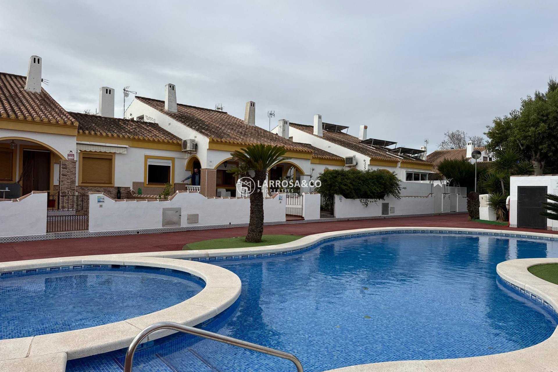 Resale - Semi-detached house - Pilar de la Horadada - Torre de la Horadada