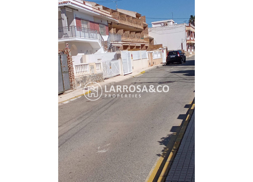 Resale - Semi-detached house - Pilar de la Horadada - Torre de la Horadada